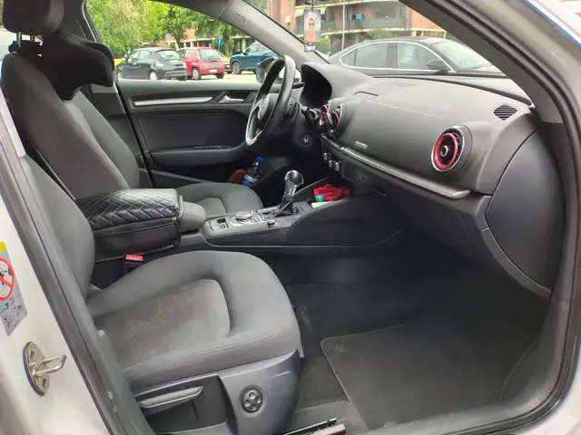 Audi A3 view 23