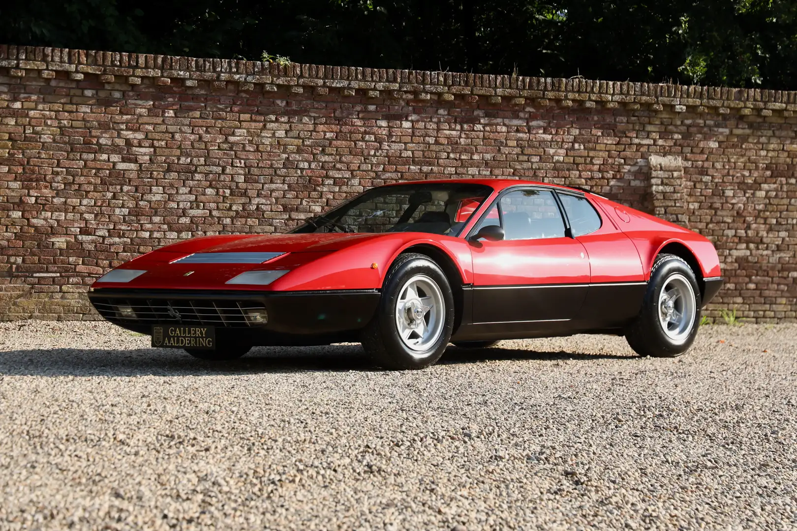 Ferrari 365 GT4/BB 'Berlinetta Boxer' Accompanied with the Mar Rouge - 1