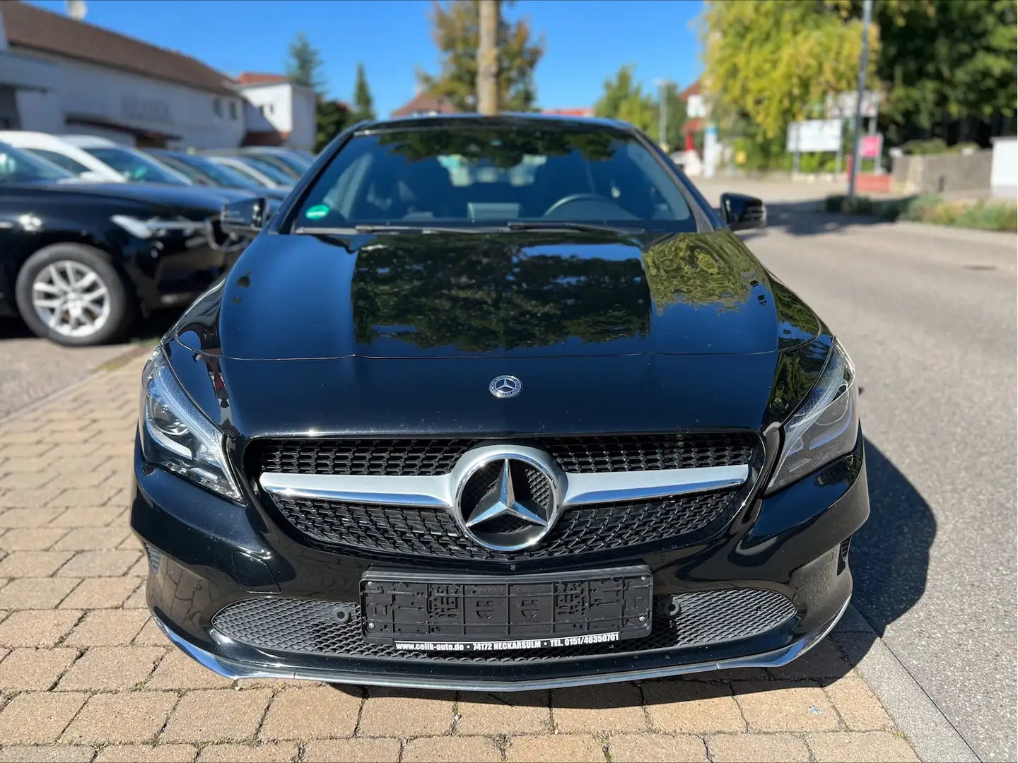 Mercedes-Benz CLA 200 Navi Leder Schwarz - 2