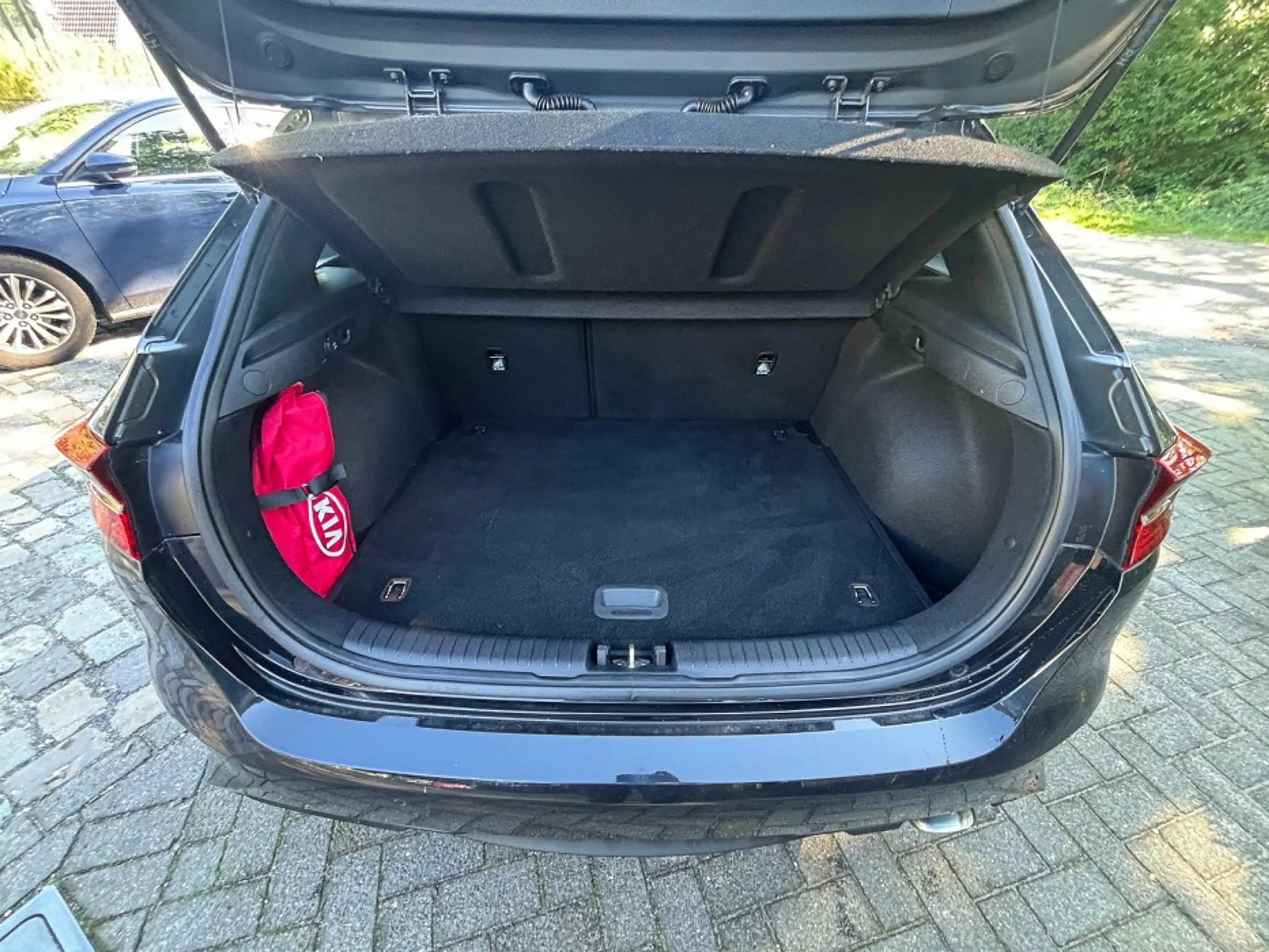 Kia Ceed / cee'd 1.0 T-GDi Dynamic+line Ecc,navi,lmv,h.leder,pdc,le — photo 20