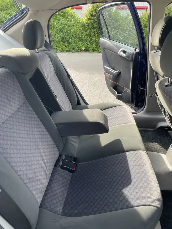 Opel Astra 1.6 | Neuer Tüv, foto 10