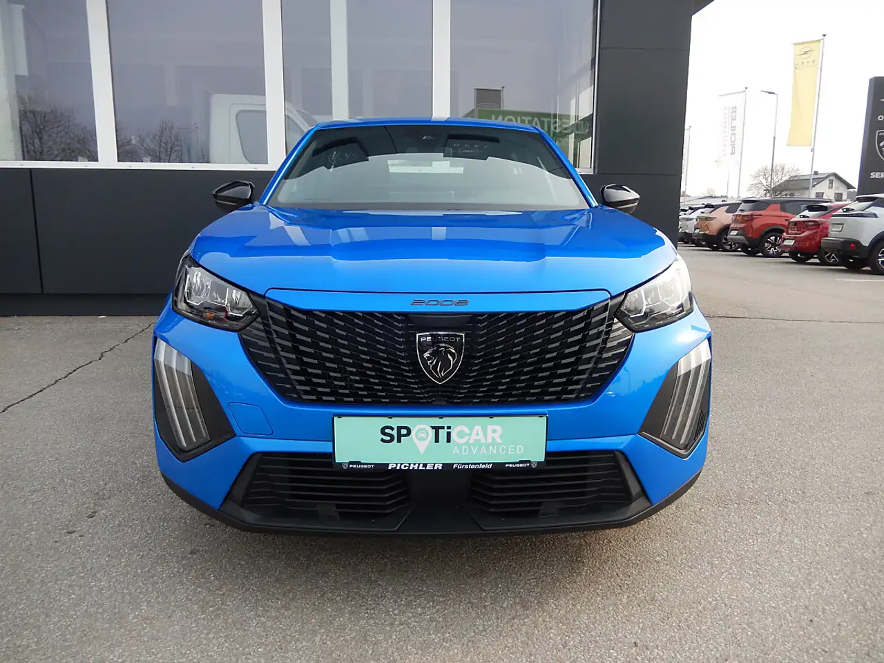 Peugeot 2008 1,2 PureTech 100 S&S Active 6-Gang-Manuell 2