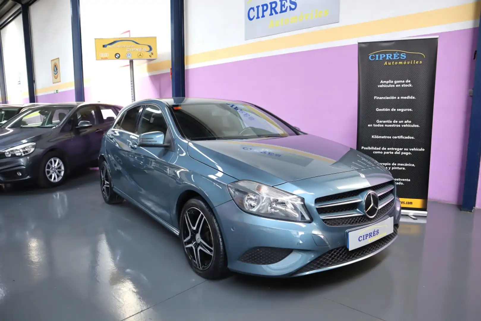 Mercedes-Benz A 180 180CDI BE Style 7G-DCT Grigio - 1