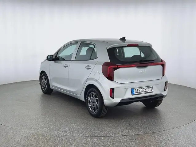 Kia Picanto view 5