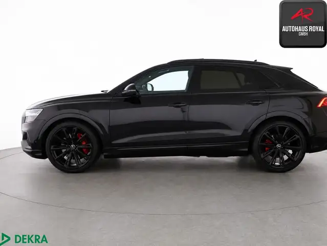 Audi SQ8 view 2