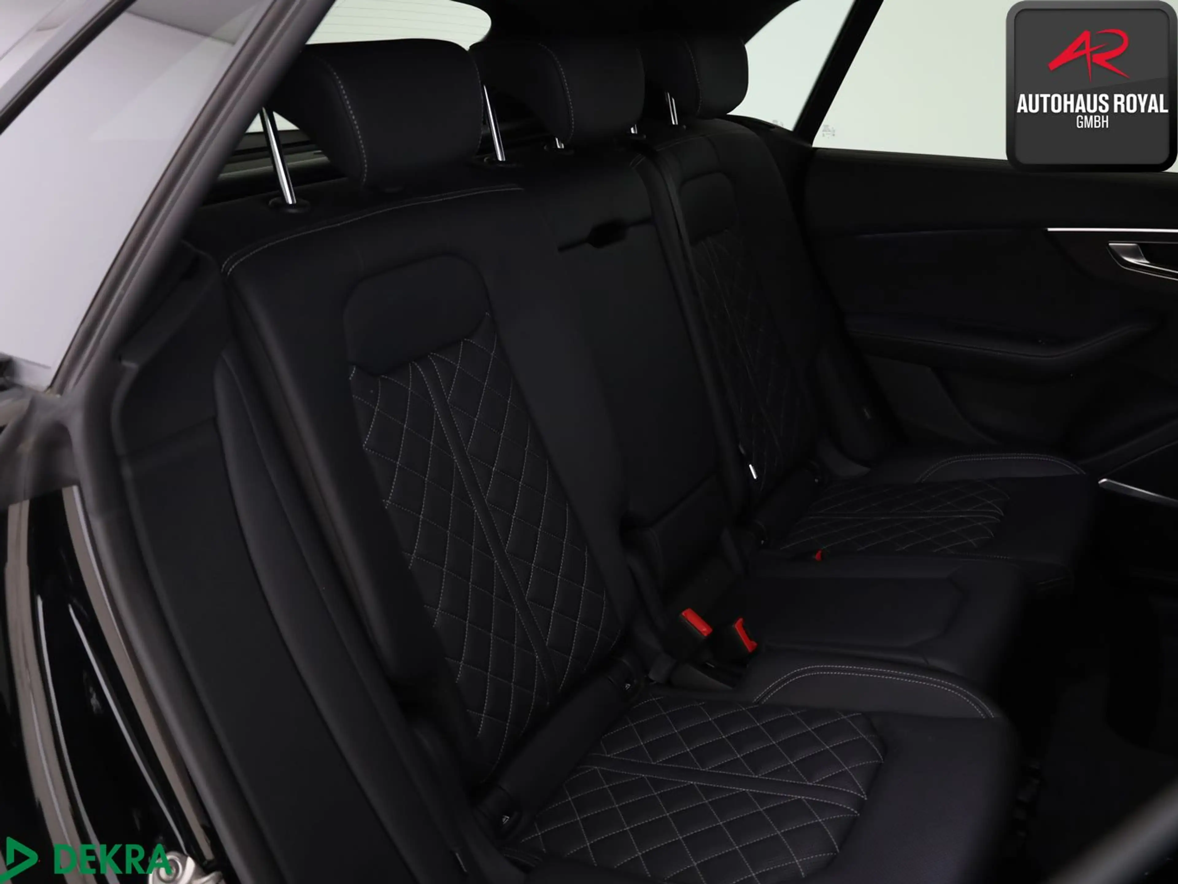 Audi SQ8 4.0 TFSI qu MASSAGE,RAUTEN,MATRIX,BANG+O,HUD — photo 13
