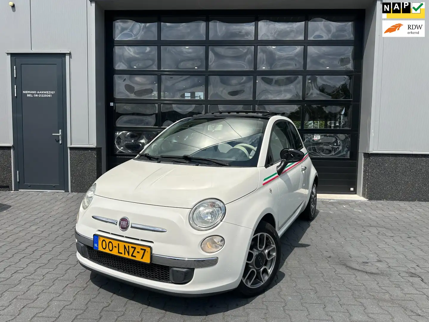 Fiat 500 1.2 Lounge AUTOMAAT panoramadak Wit - 1