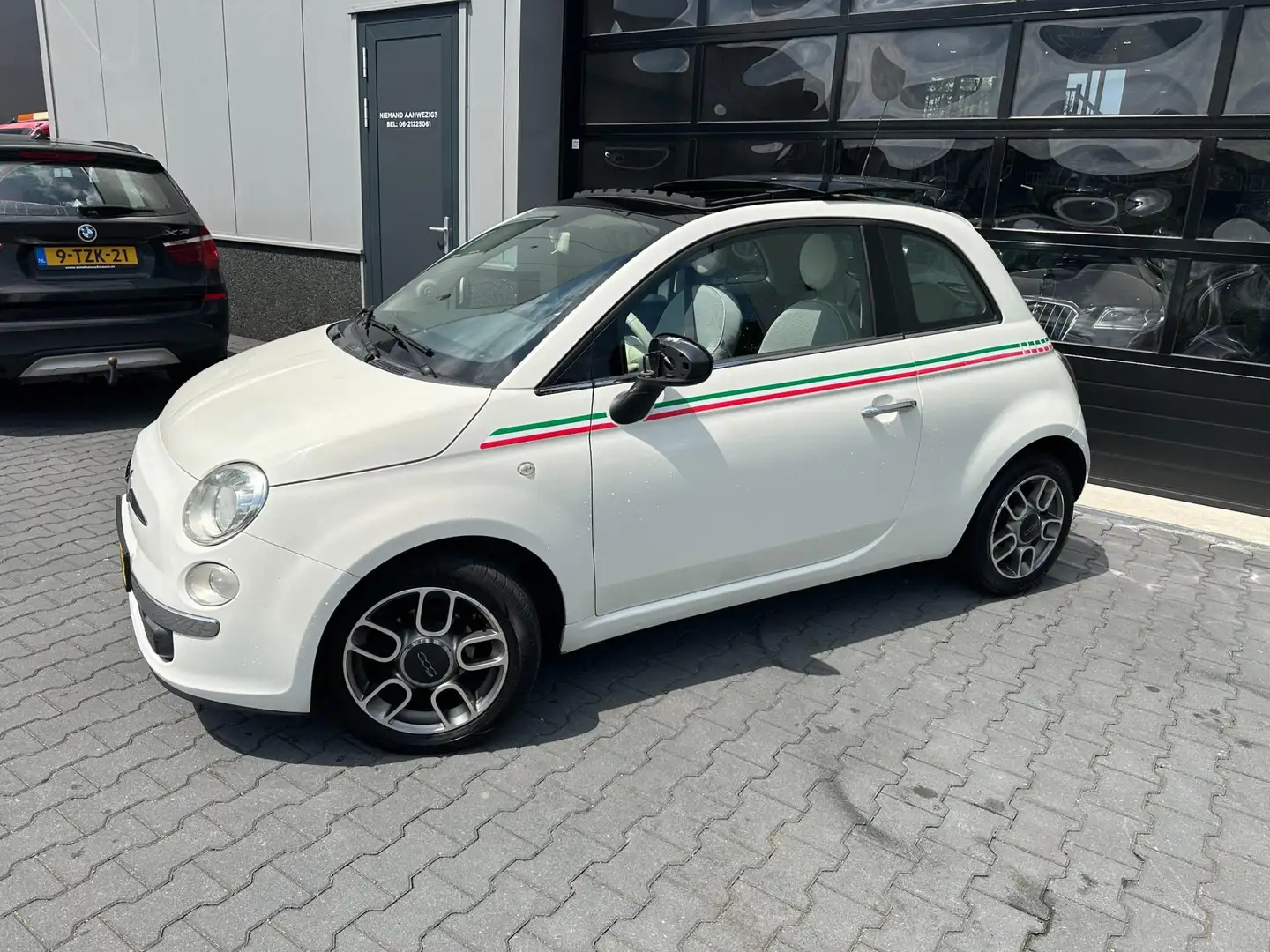 Fiat 500 1.2 Lounge AUTOMAAT panoramadak Wit - 2