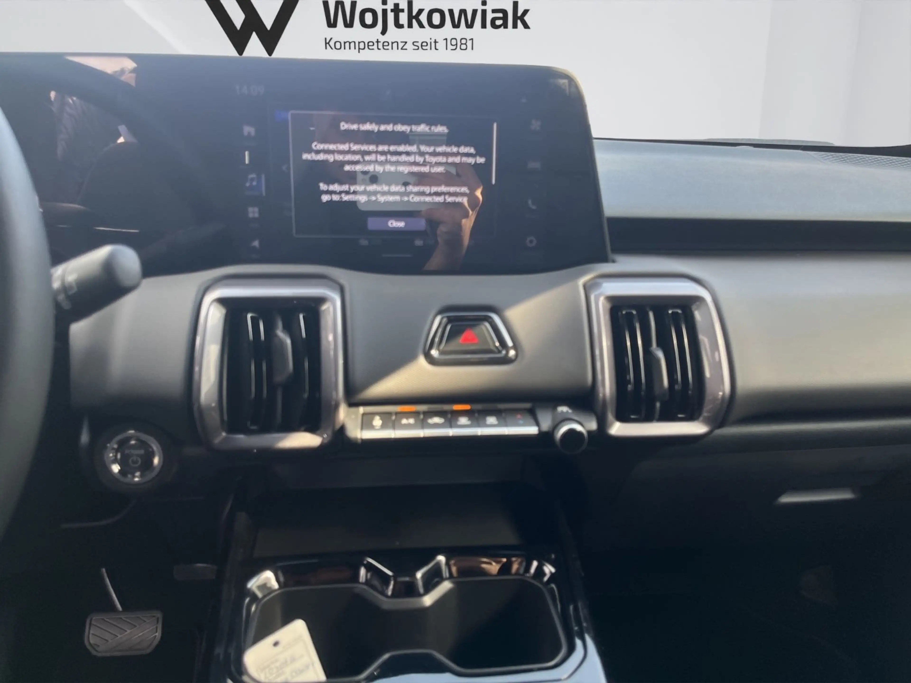 Toyota Urban Cruiser 128 kW Teamplayer STANDHZ*LED* — photo 15