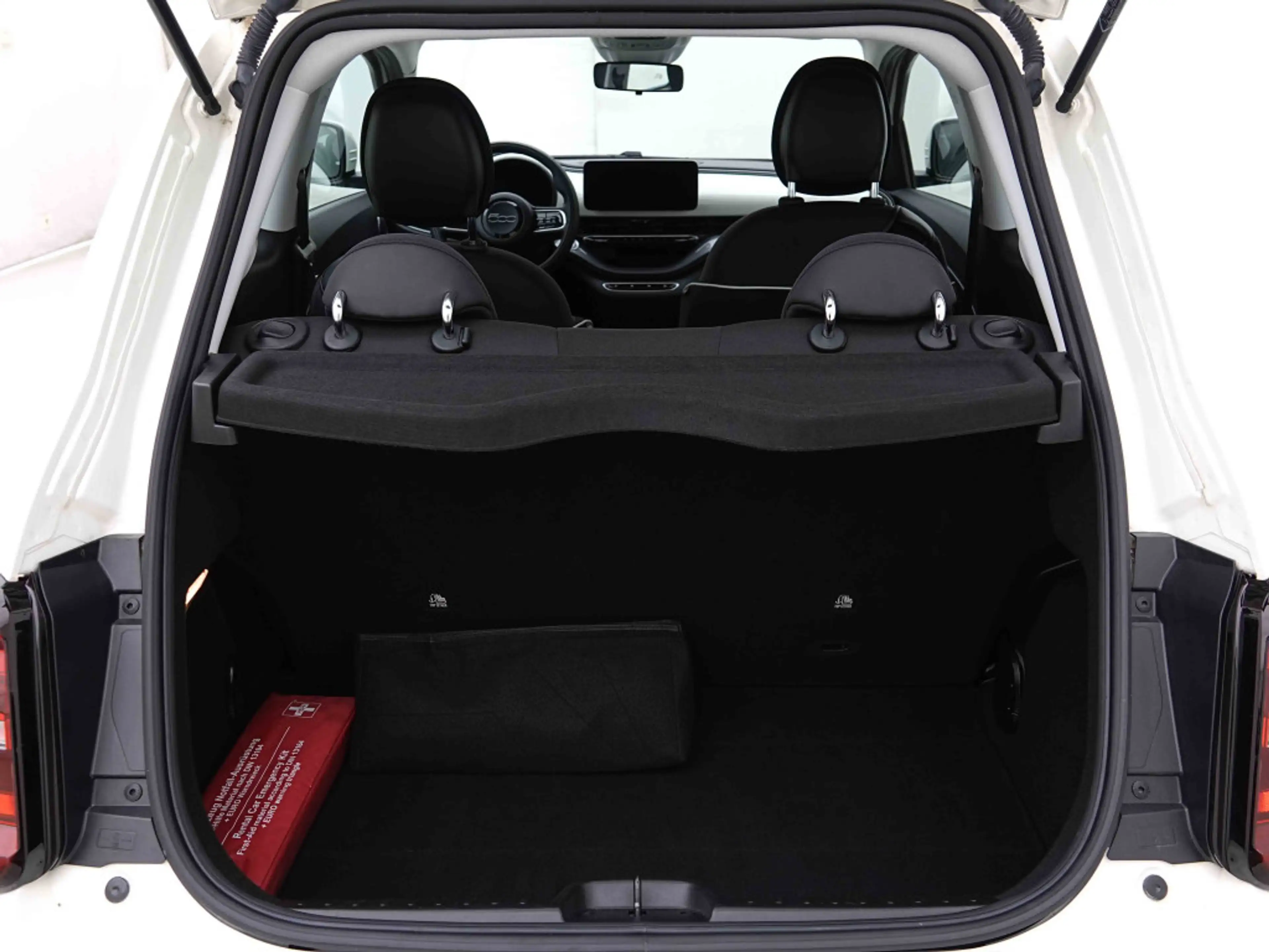 Fiat 500e 42 kWh 118 EV WLTP 320 | AUTO AIRCO | ALU16 — photo 6