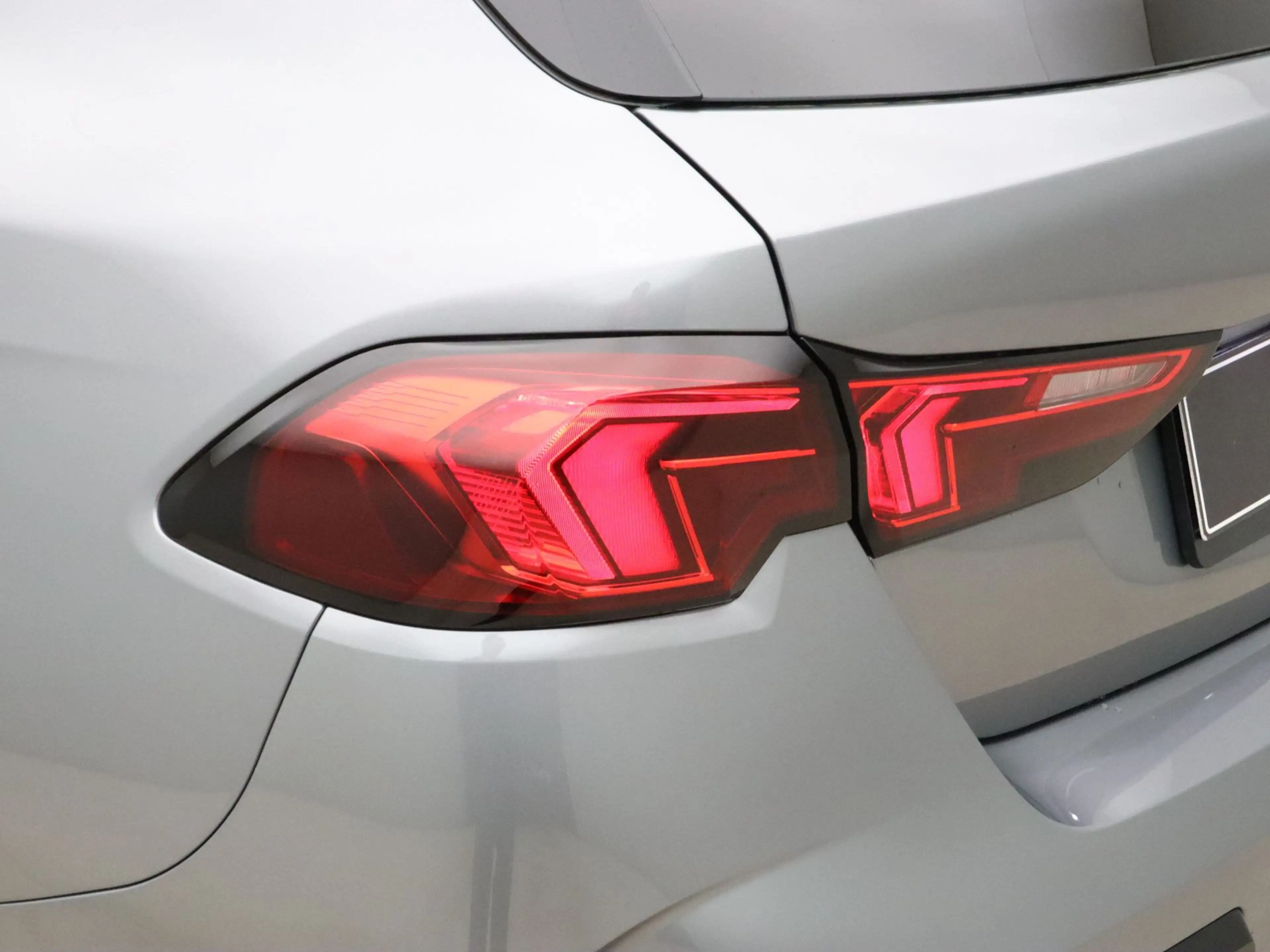 BMW 120 1 Serie M Sport | Premium Pakket | Harman Kardon a — photo 11