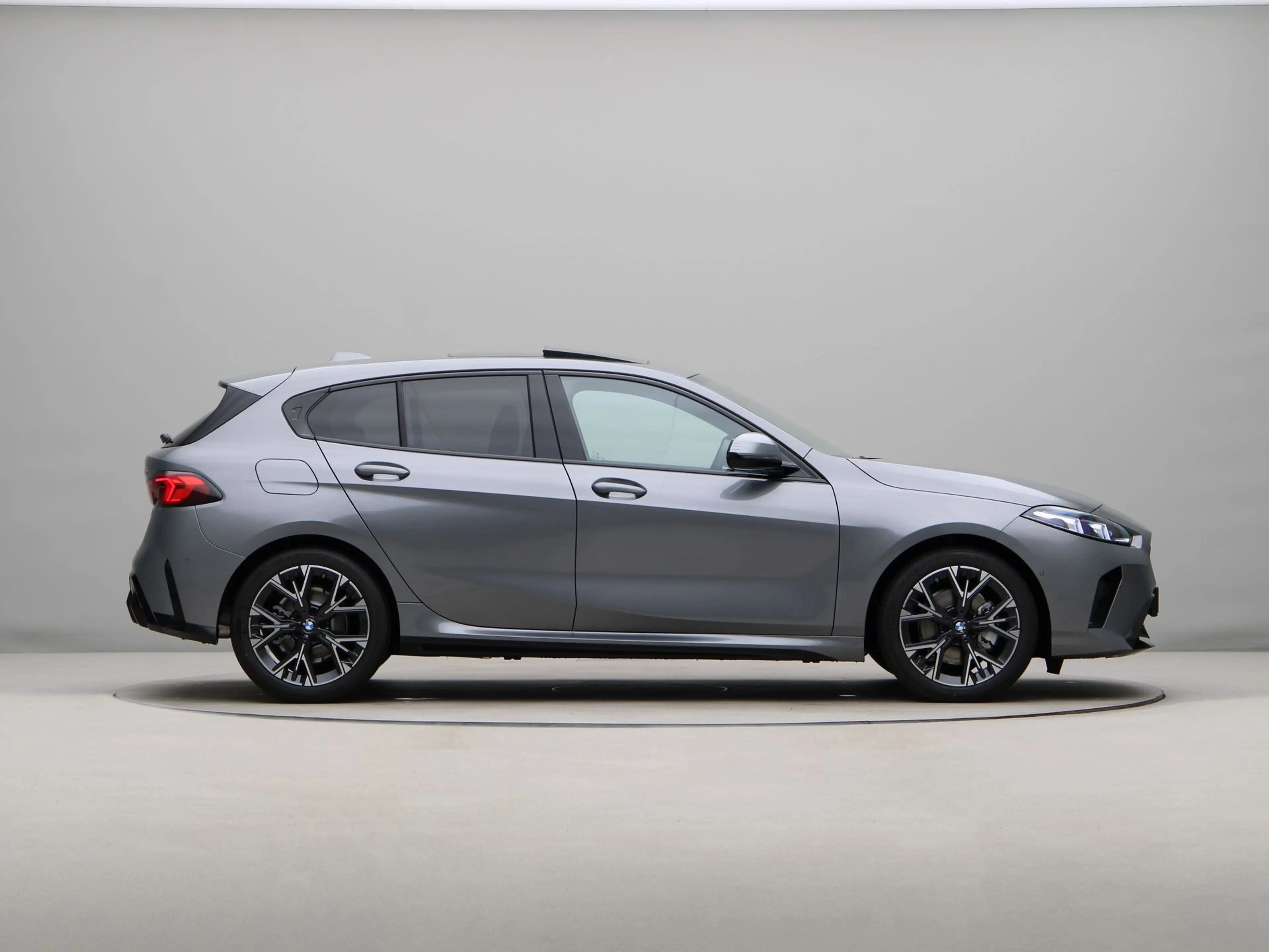 BMW 120 1 Serie M Sport | Premium Pakket | Harman Kardon a — photo 4