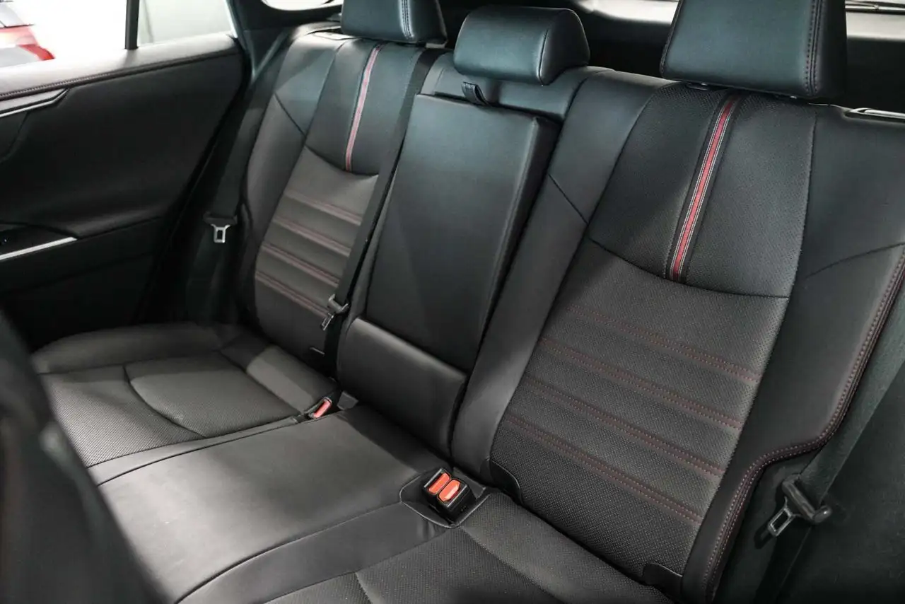 Toyota RAV 4 Prime снимка Toyota RAV 4 Prime
