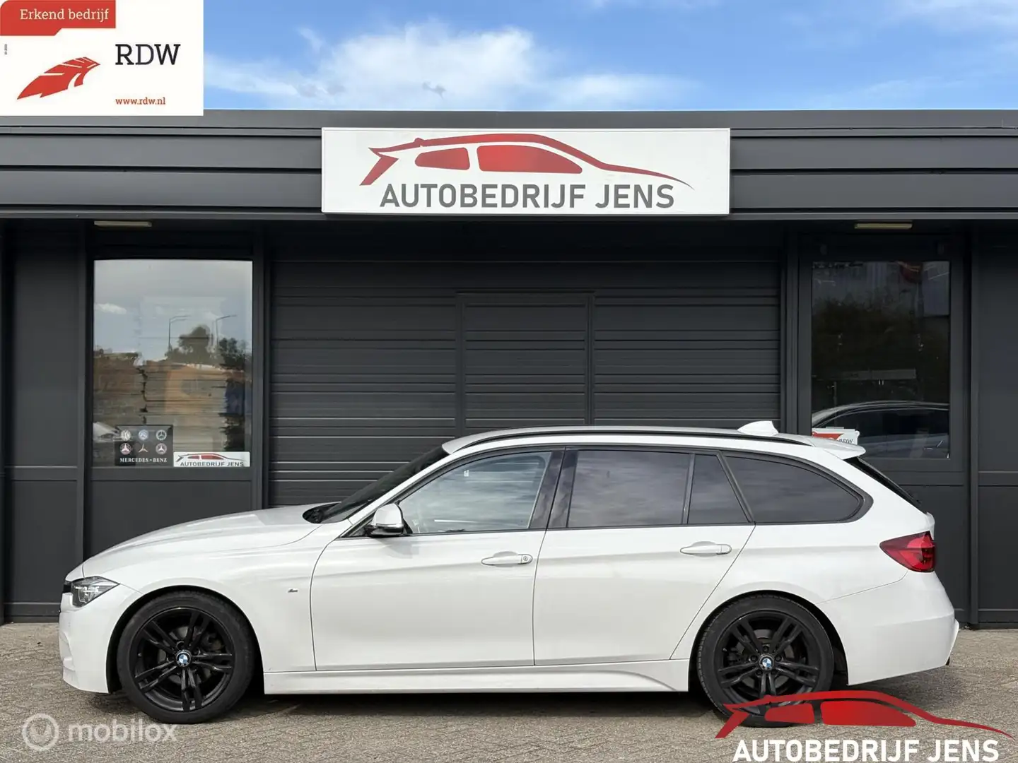 BMW 320 3-serie Touring 320i M Sport Edition Blanc - 2