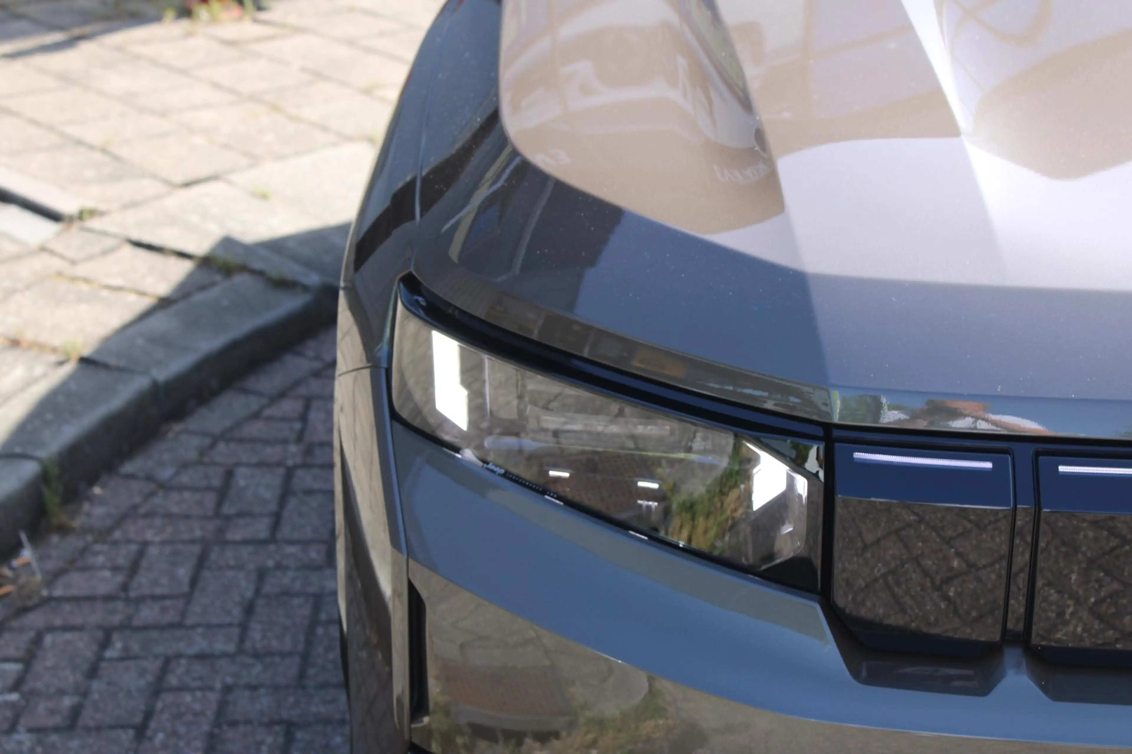 Jeep Compass First Edition 74 kWh | Schuif/ Kanteldak | Lederen — photo 9