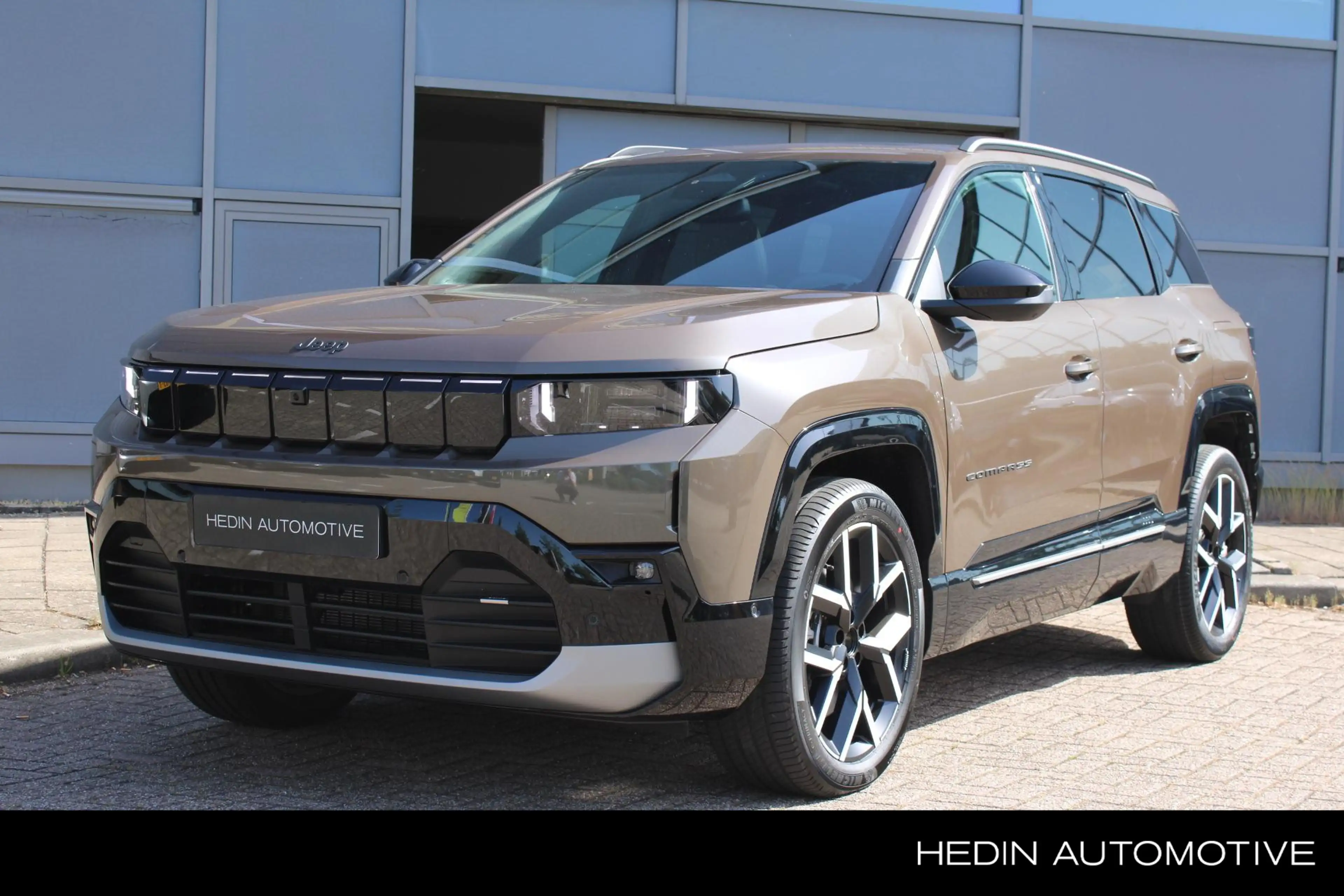 Jeep Compass First Edition 74 kWh | Schuif/ Kanteldak | Lederen