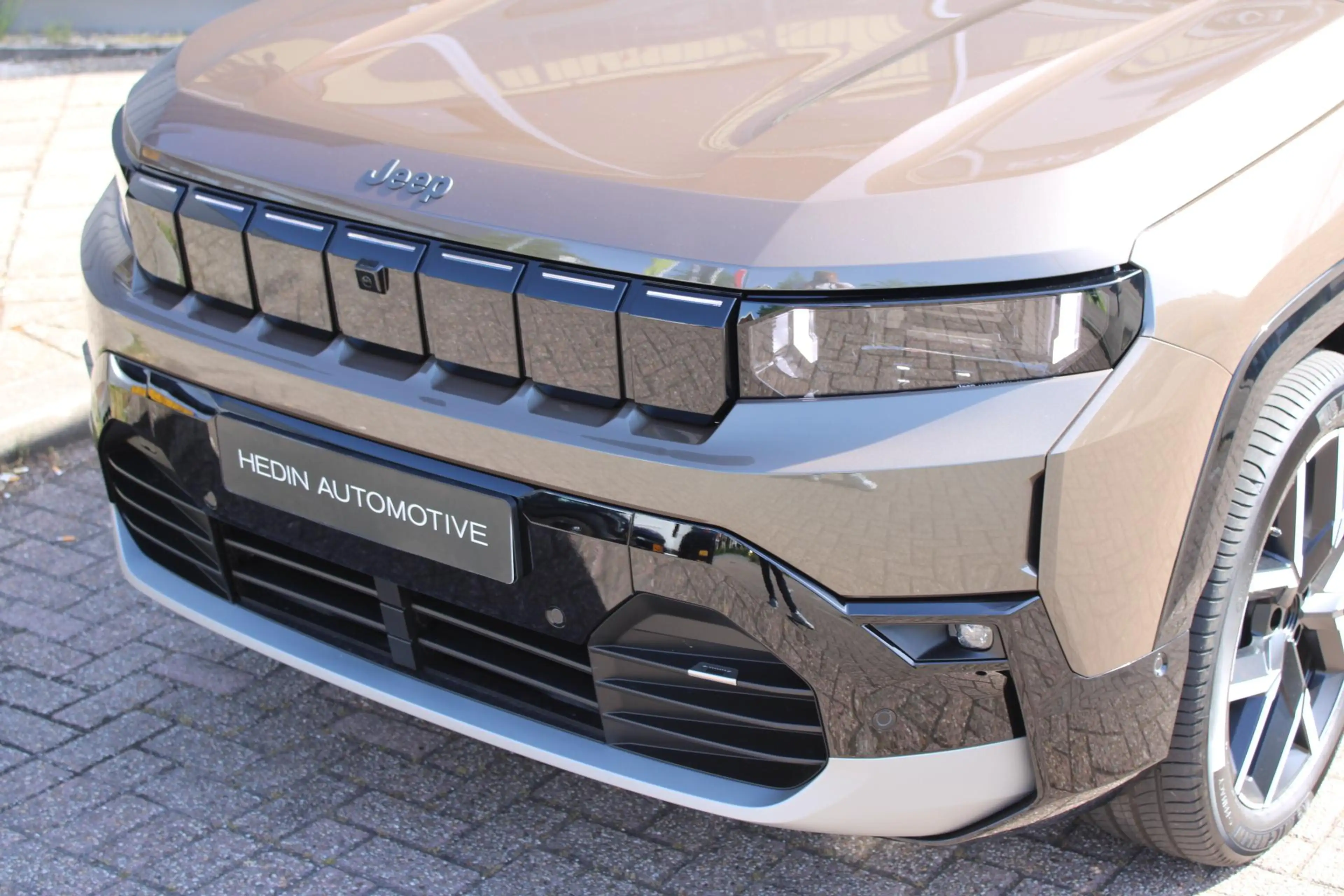 Jeep Compass First Edition 74 kWh | Schuif/ Kanteldak | Lederen — photo 10