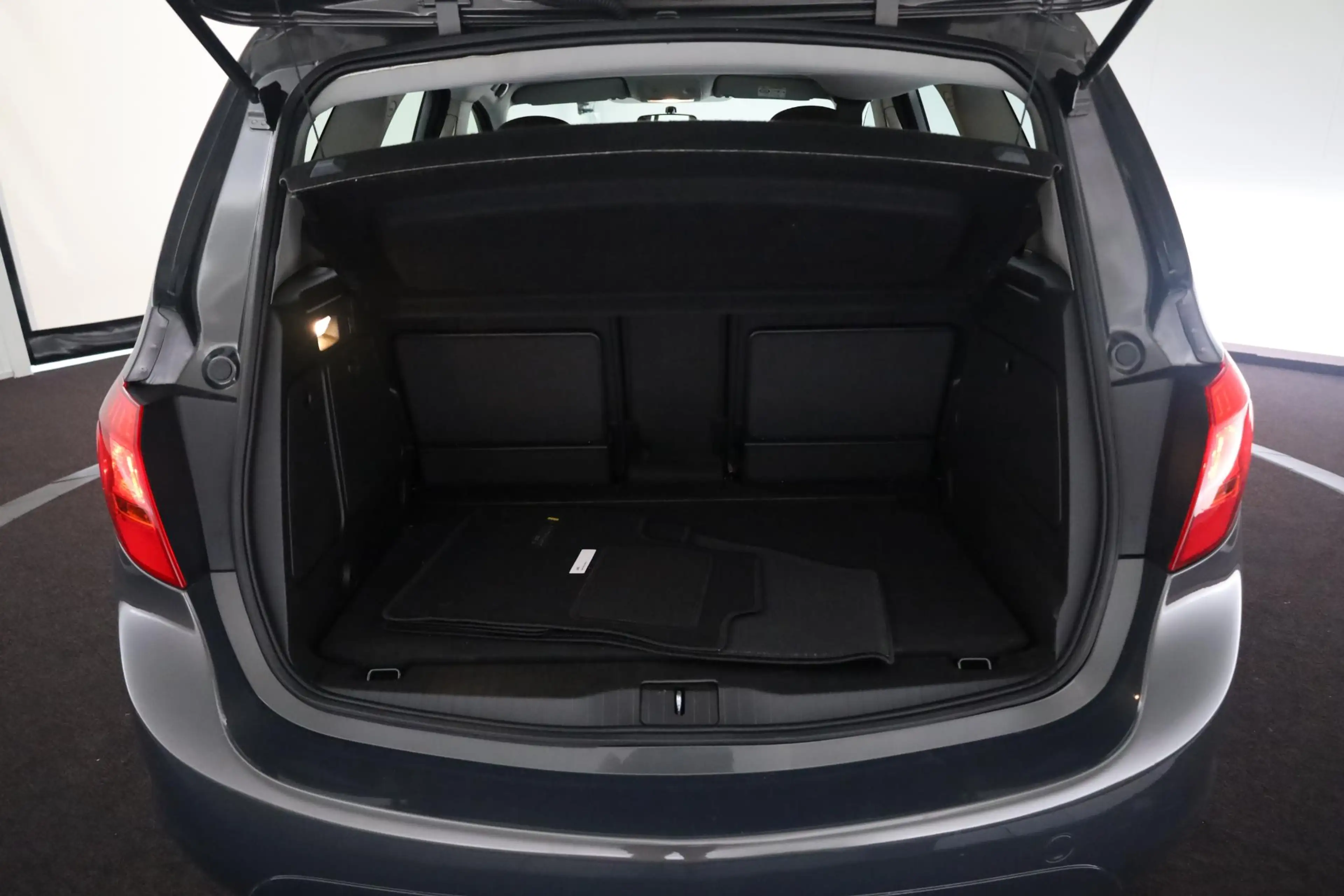 Opel Meriva 1.4 Cosmo — photo 9