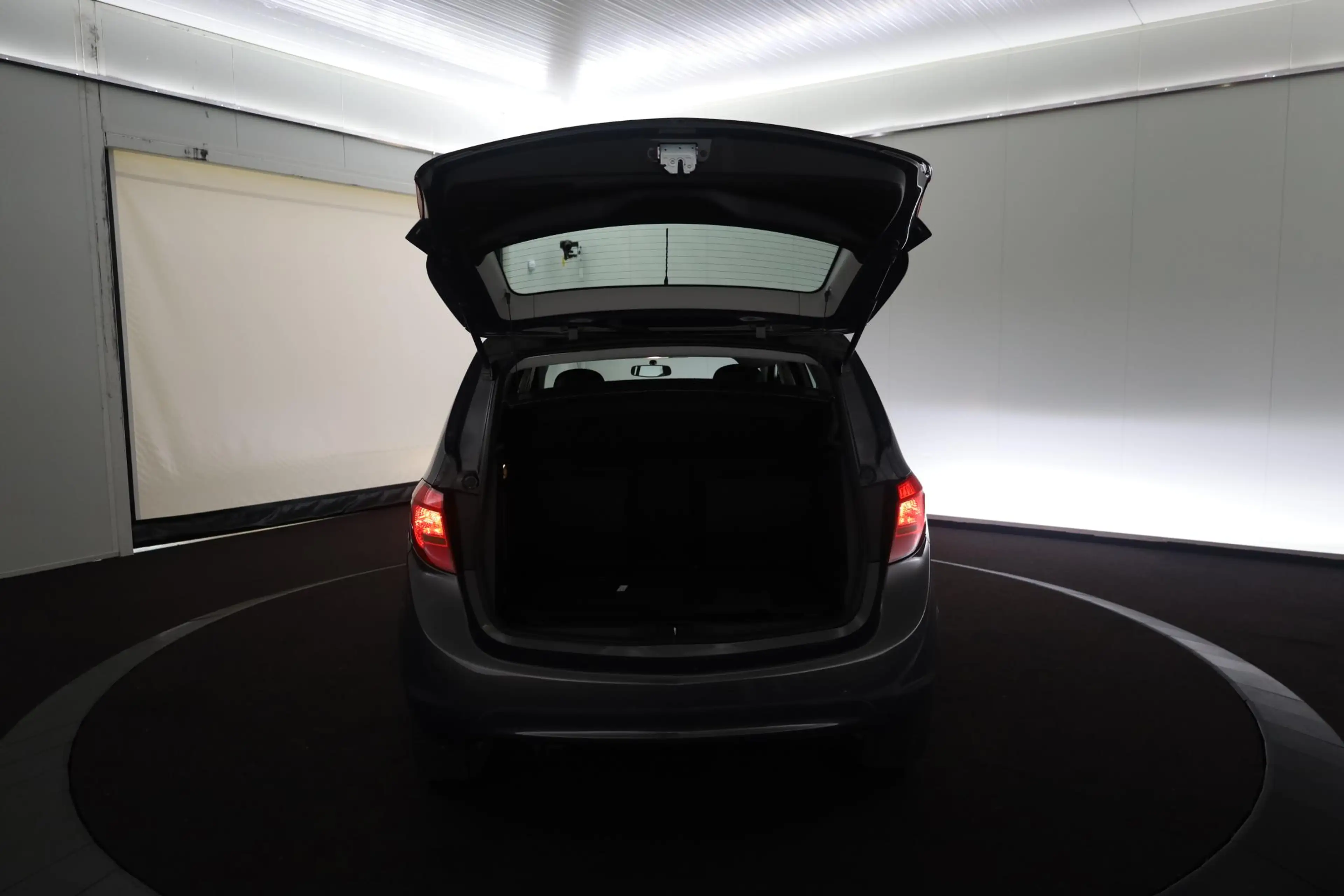 Opel Meriva 1.4 Cosmo — photo 14