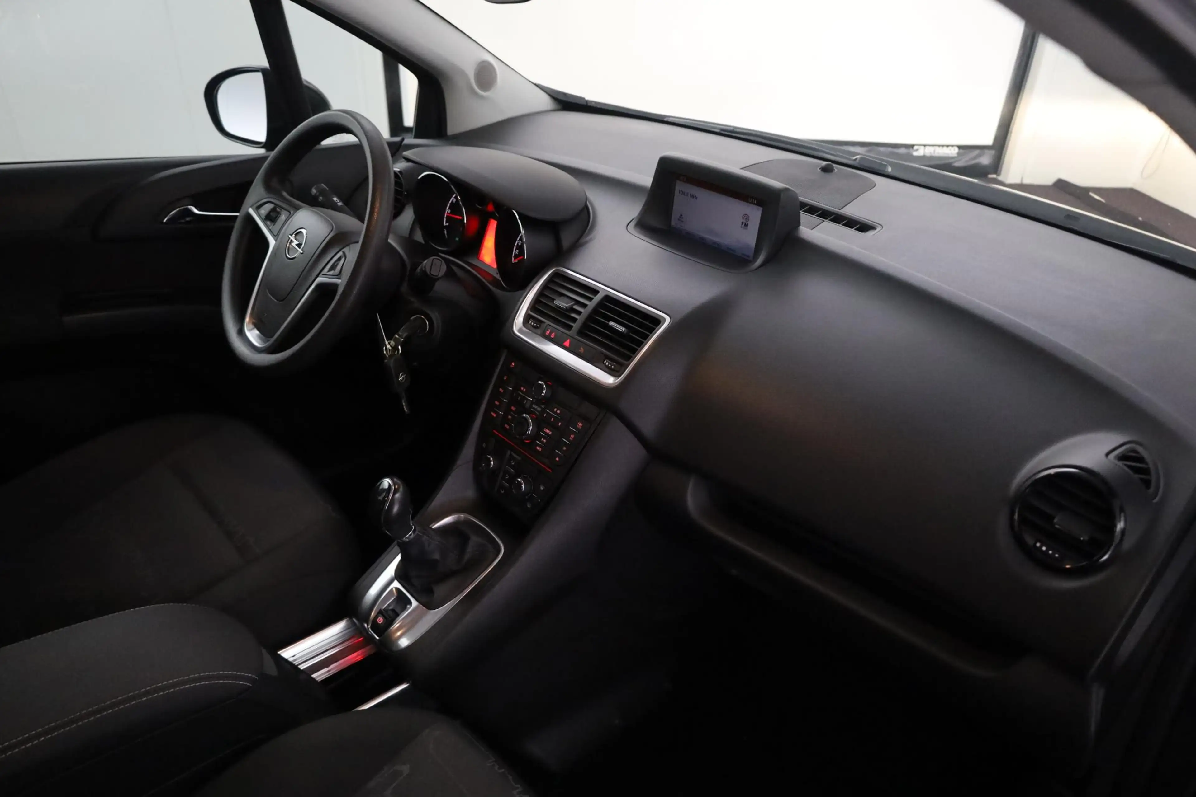 Opel Meriva 1.4 Cosmo — photo 11