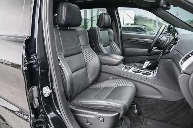 Jeep Grand Cherokee view 13