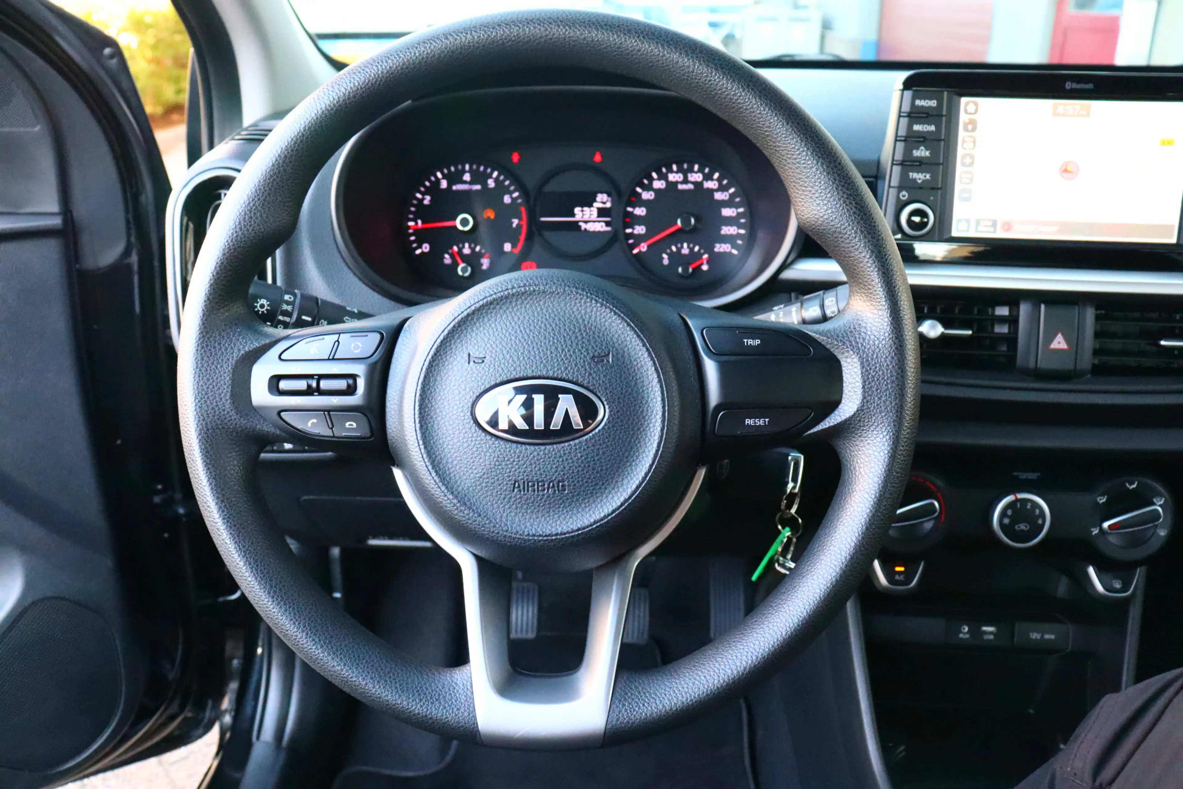 Kia Picanto 1.0 CVVT ComfortPlusLine Navigator O.a: Navi, Airc — photo 13