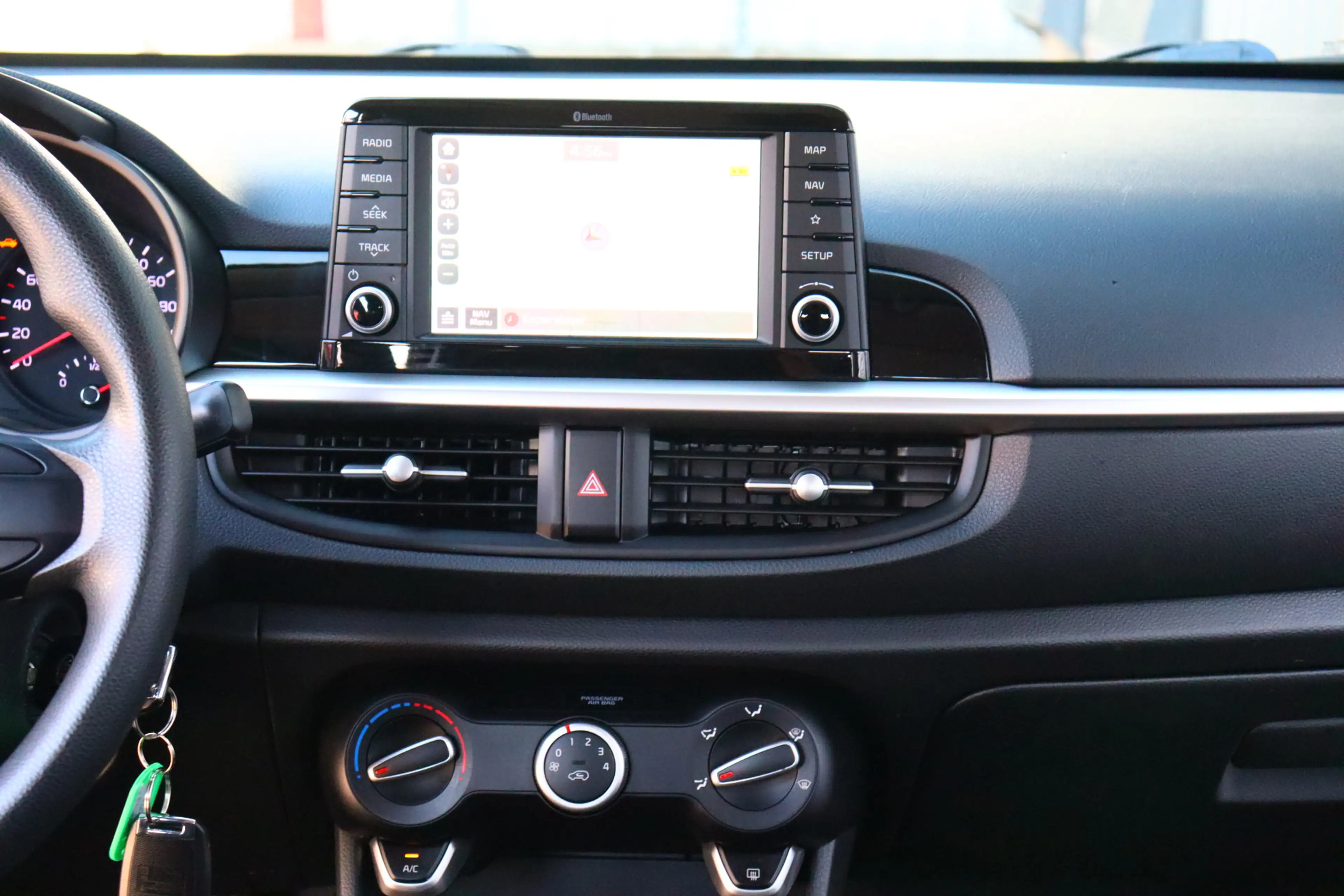 Kia Picanto 1.0 CVVT ComfortPlusLine Navigator O.a: Navi, Airc — photo 14