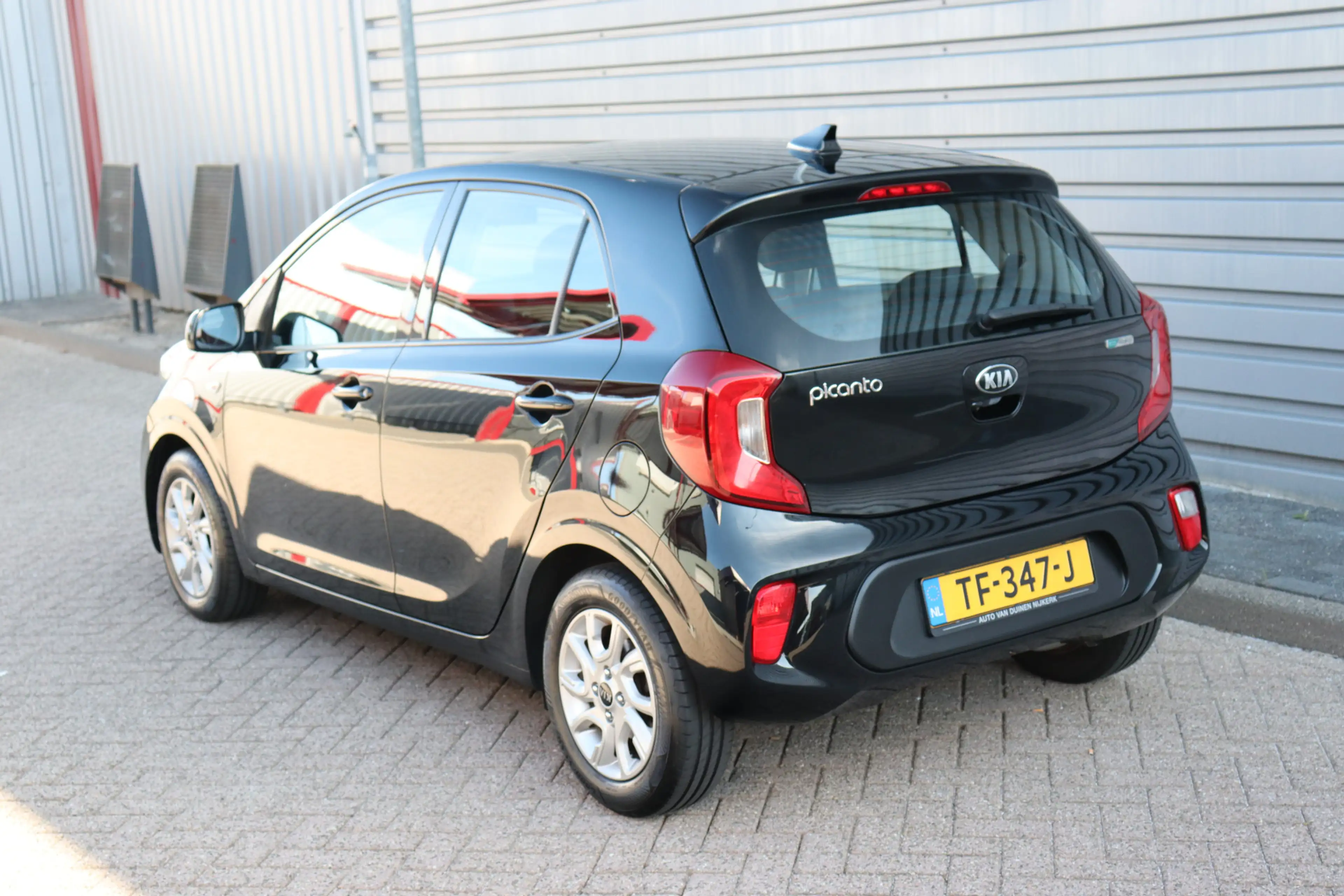 Kia Picanto 1.0 CVVT ComfortPlusLine Navigator O.a: Navi, Airc — photo 10