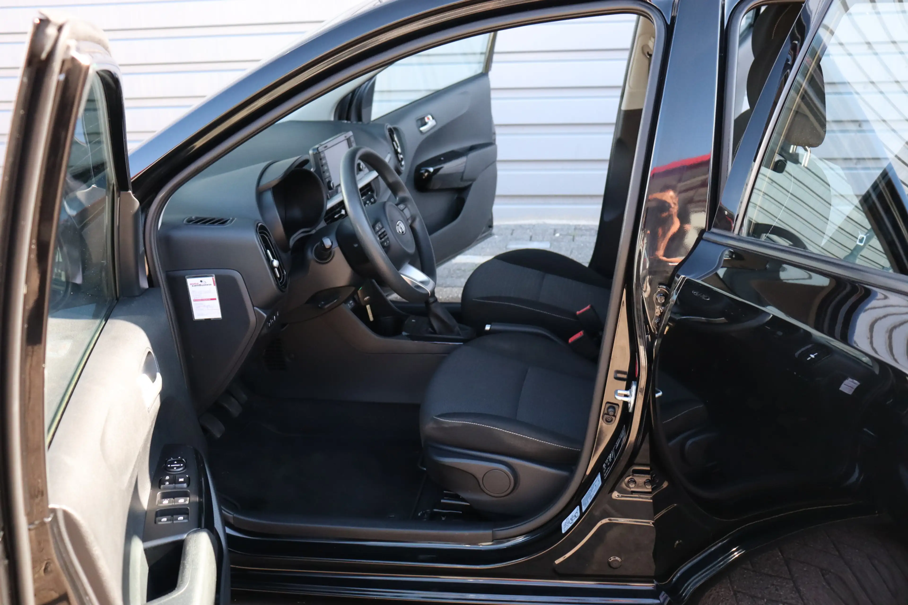 Kia Picanto 1.0 CVVT ComfortPlusLine Navigator O.a: Navi, Airc — photo 8