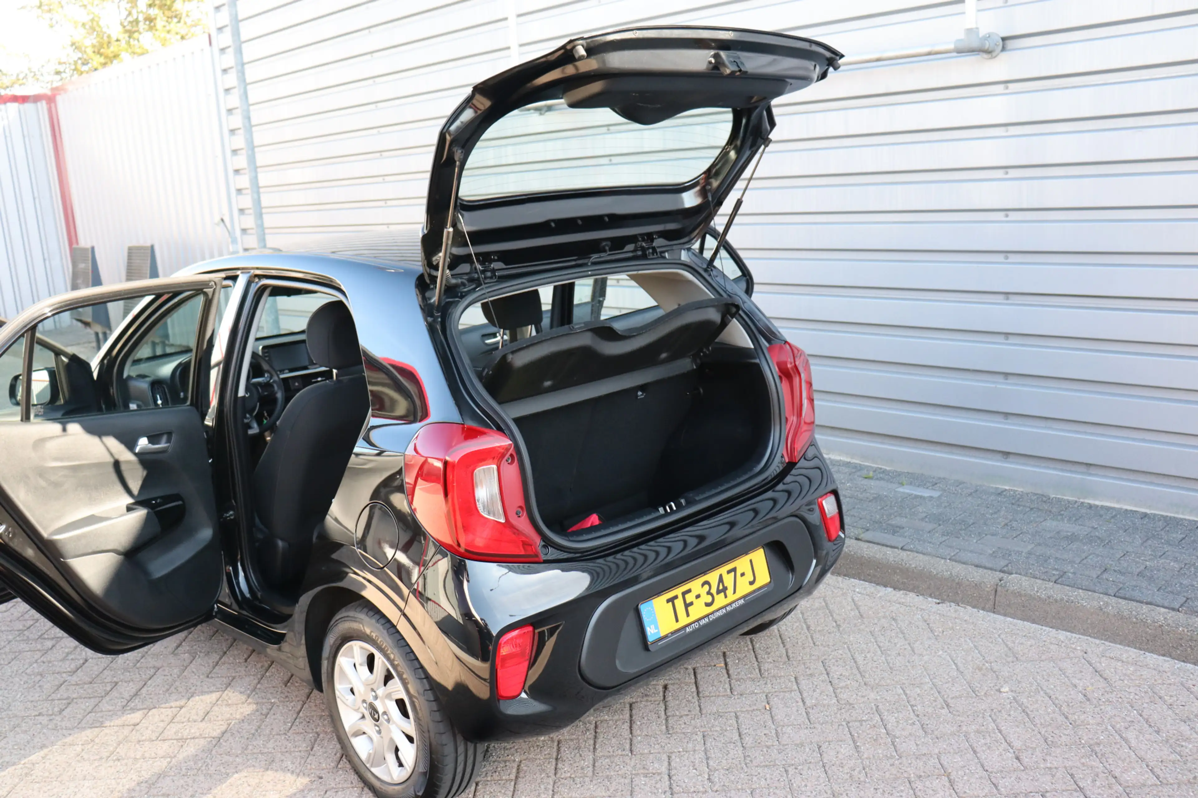 Kia Picanto 1.0 CVVT ComfortPlusLine Navigator O.a: Navi, Airc — photo 25