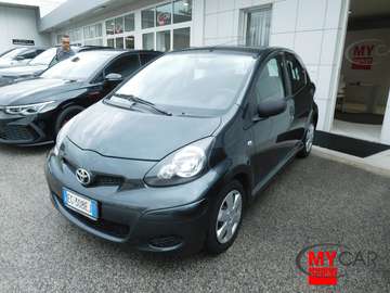 Aygo 1.0 12V VVT-i 5 porte Now Connect