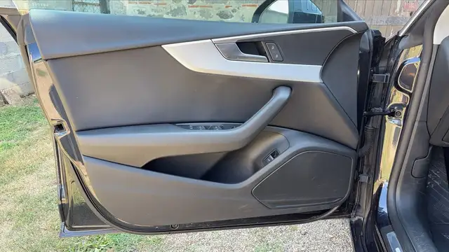 Audi A5 view 7