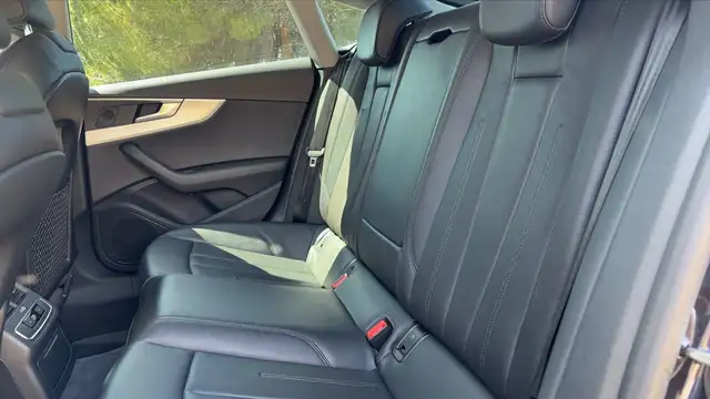Audi A5 view 9