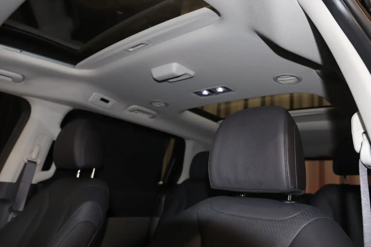 Kia Carnival fotografie Kia Carnival