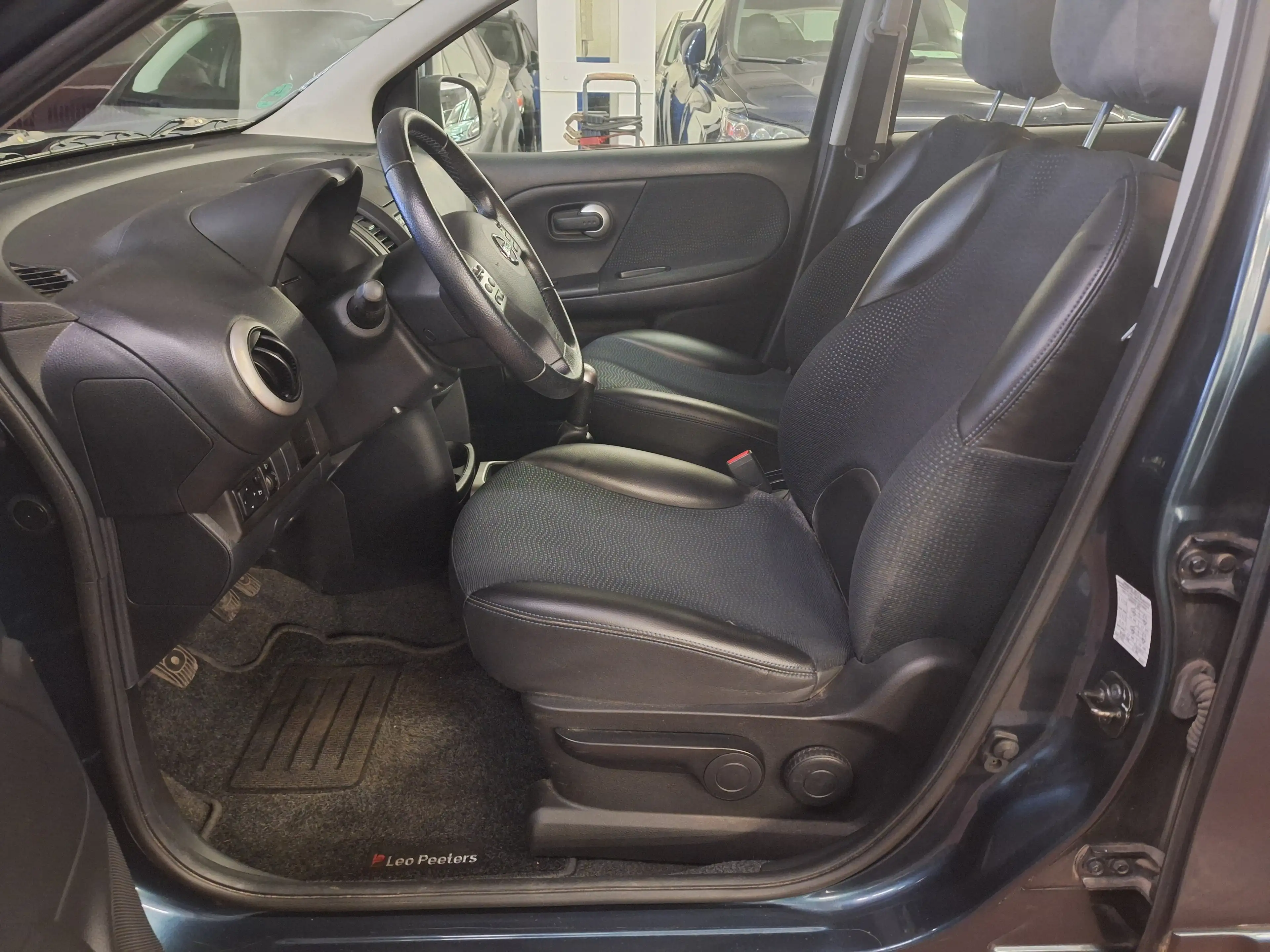 Nissan Note Note 1.4i Acenta+Launch Pack — photo 9
