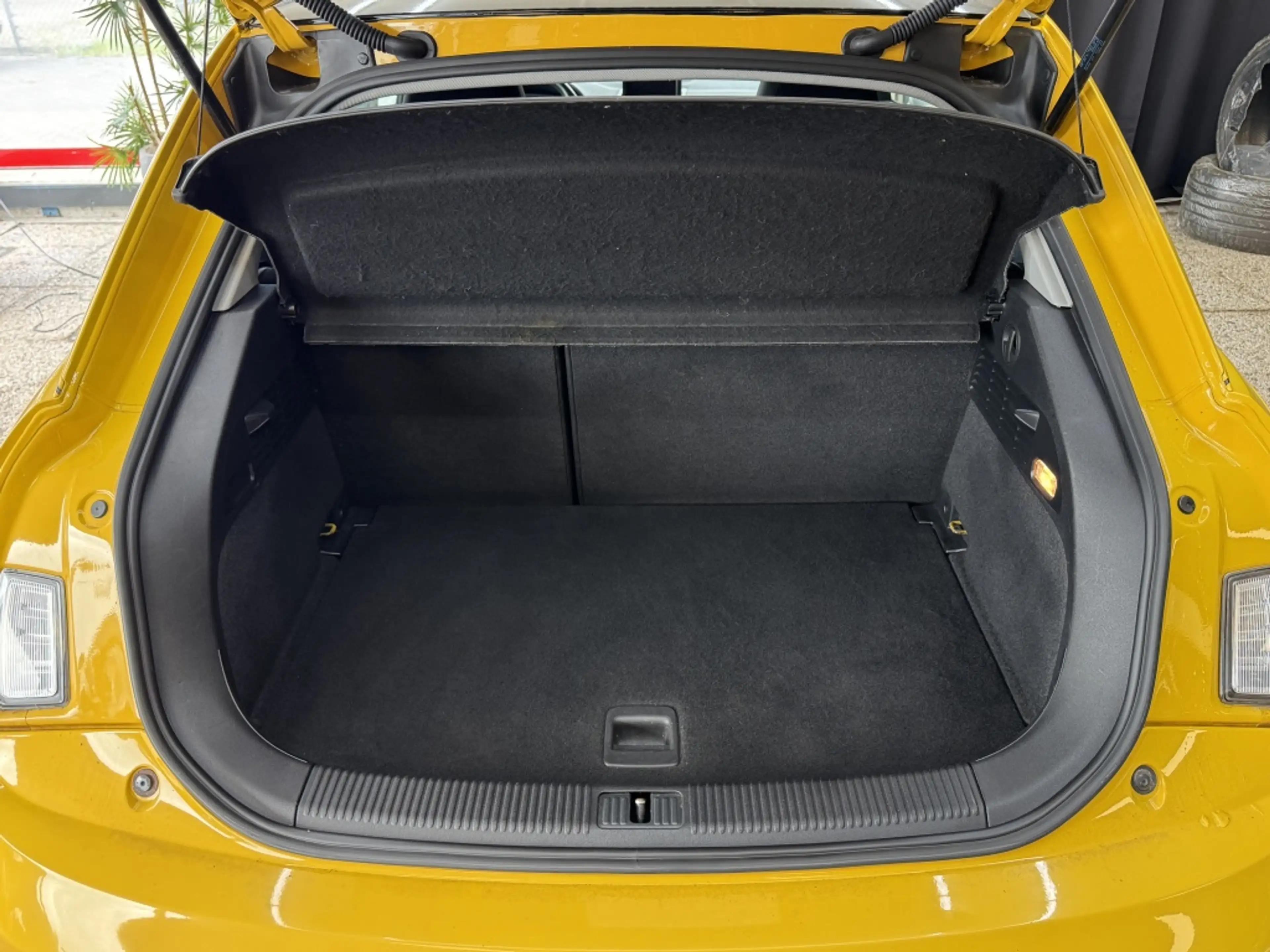 Audi A1 1.2 TFSI / UNIEK / VERLAAGD / AIRCO / — photo 14