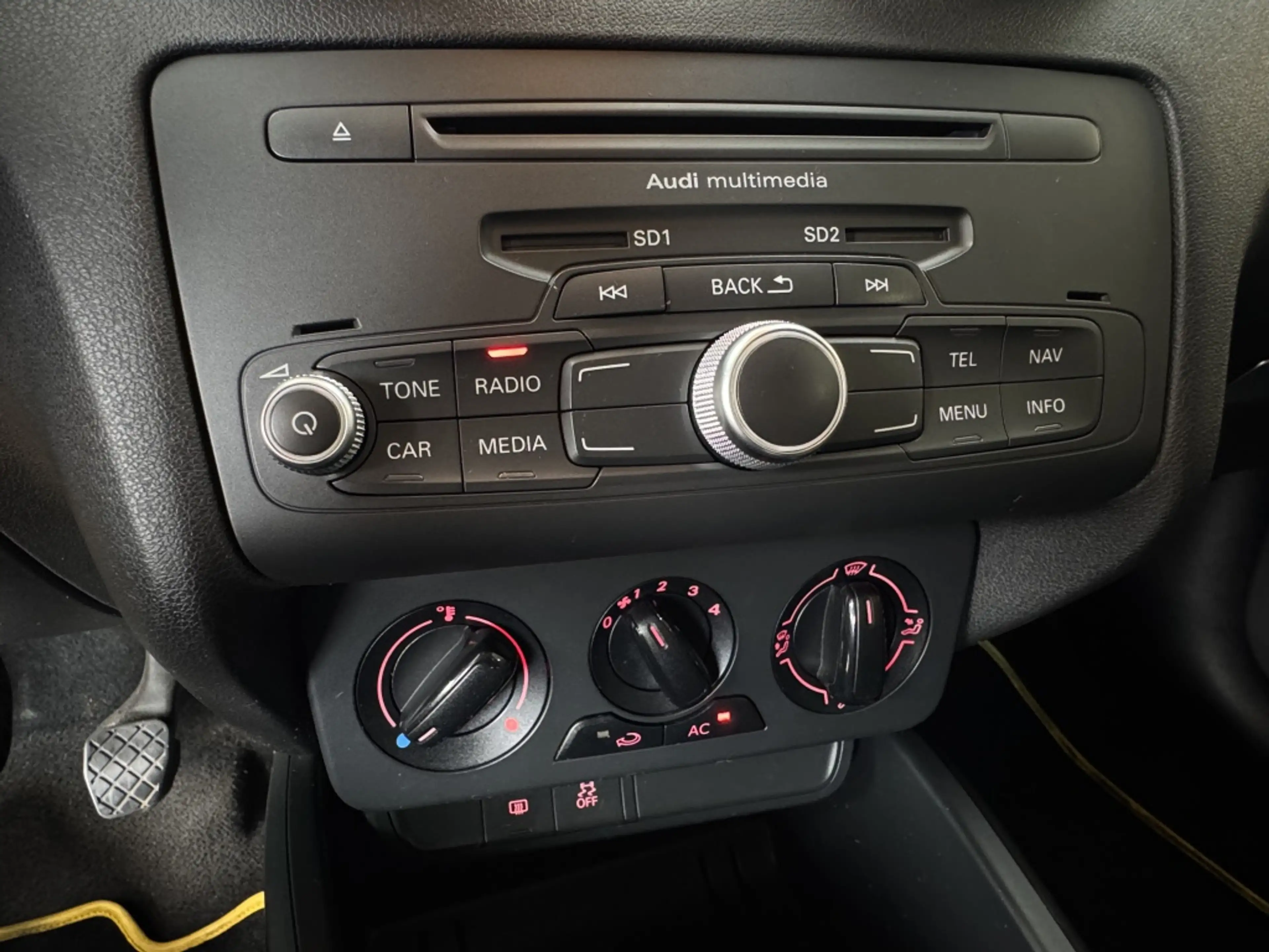 Audi A1 1.2 TFSI / UNIEK / VERLAAGD / AIRCO / — photo 10