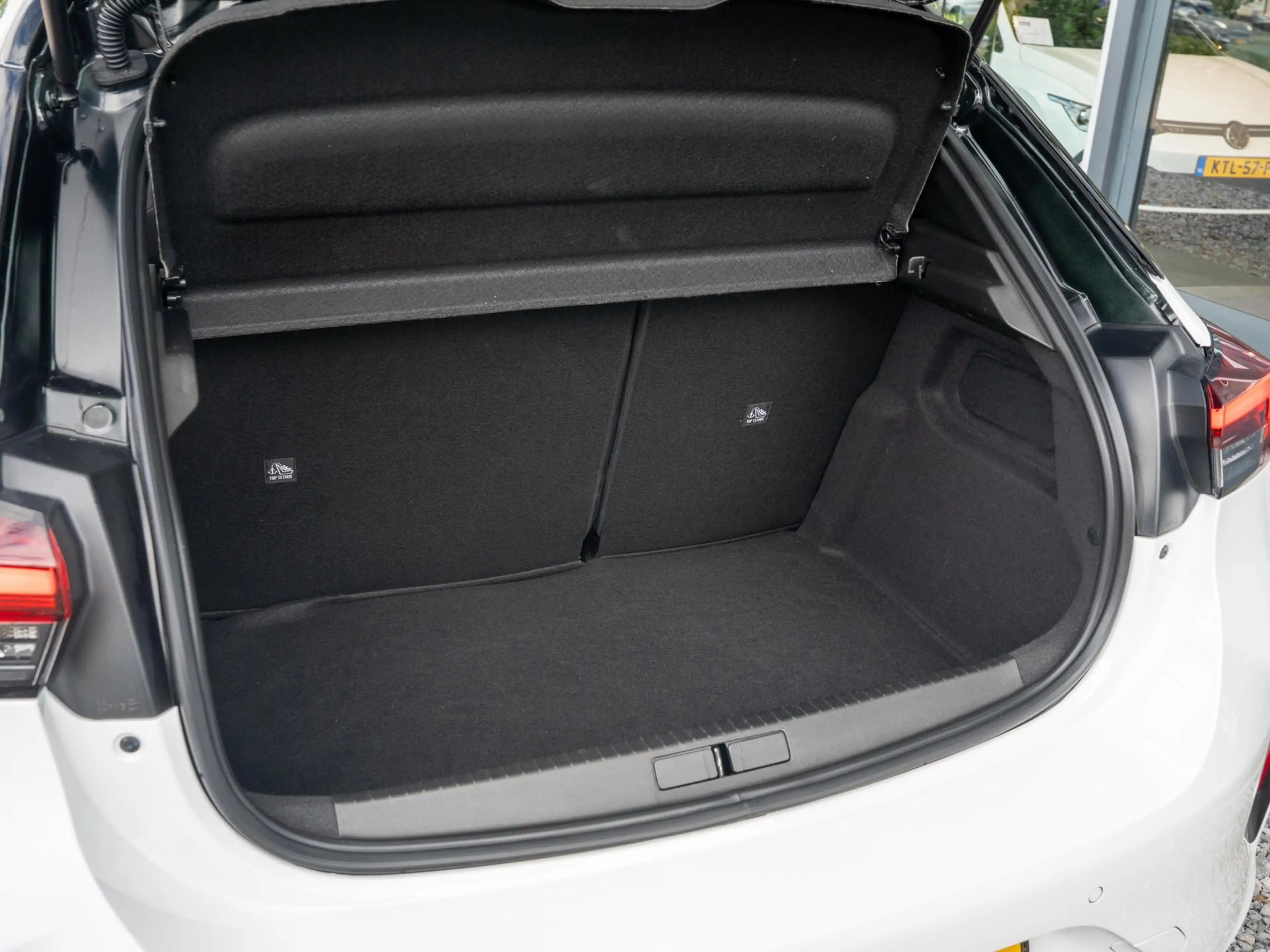 Opel Corsa-e Electric GS 50 kWh — photo 26