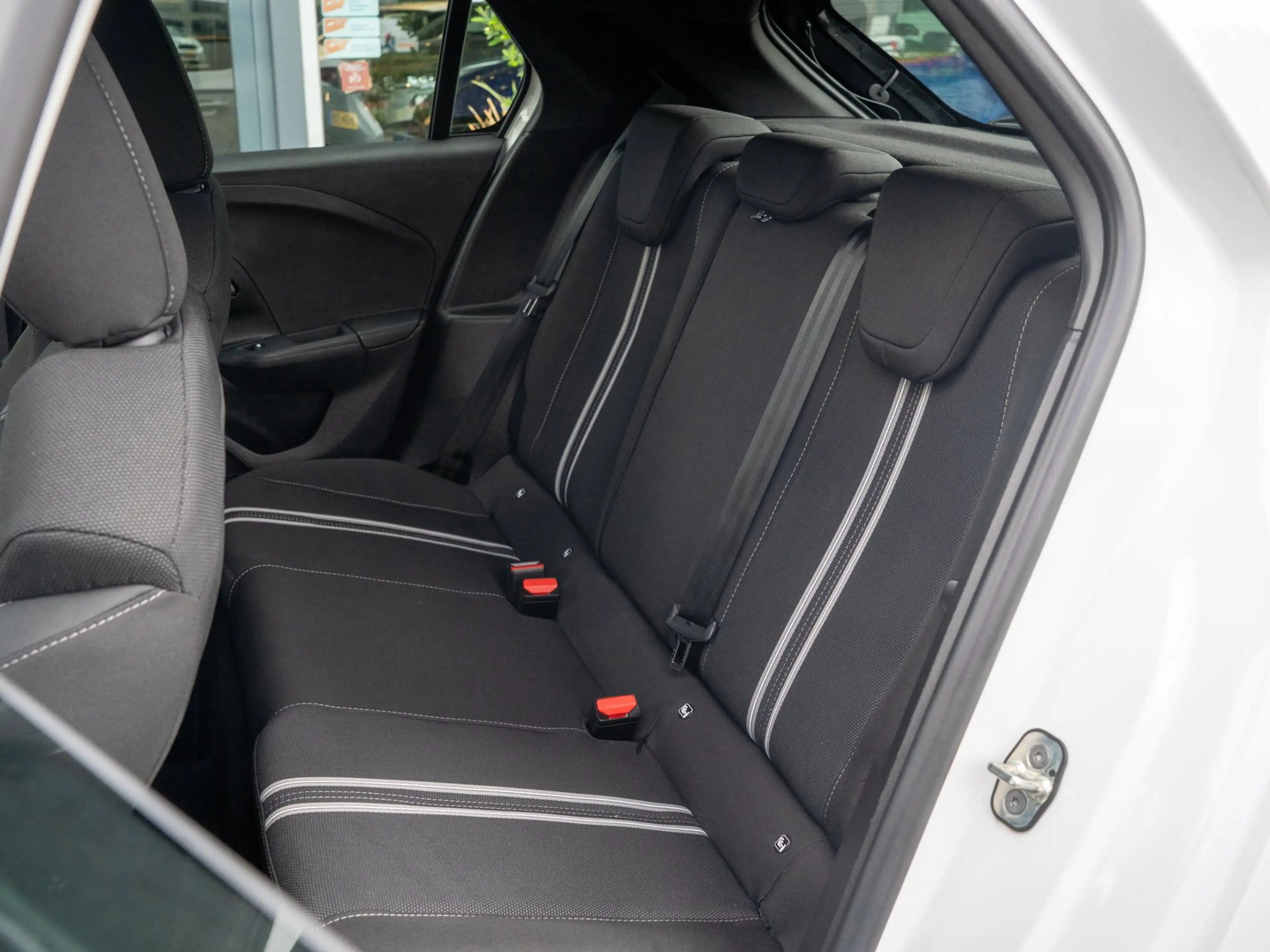 Opel Corsa-e Electric GS 50 kWh — photo 25