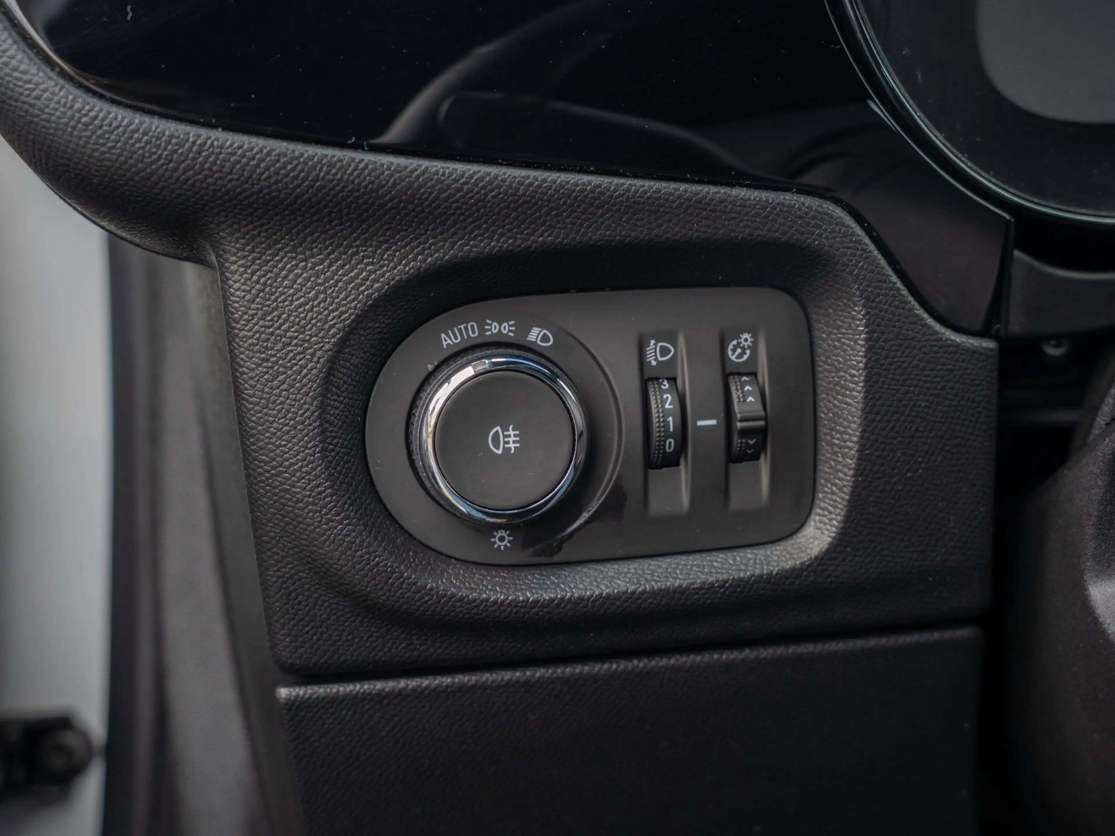 Opel Corsa-e Electric GS 50 kWh — photo 24