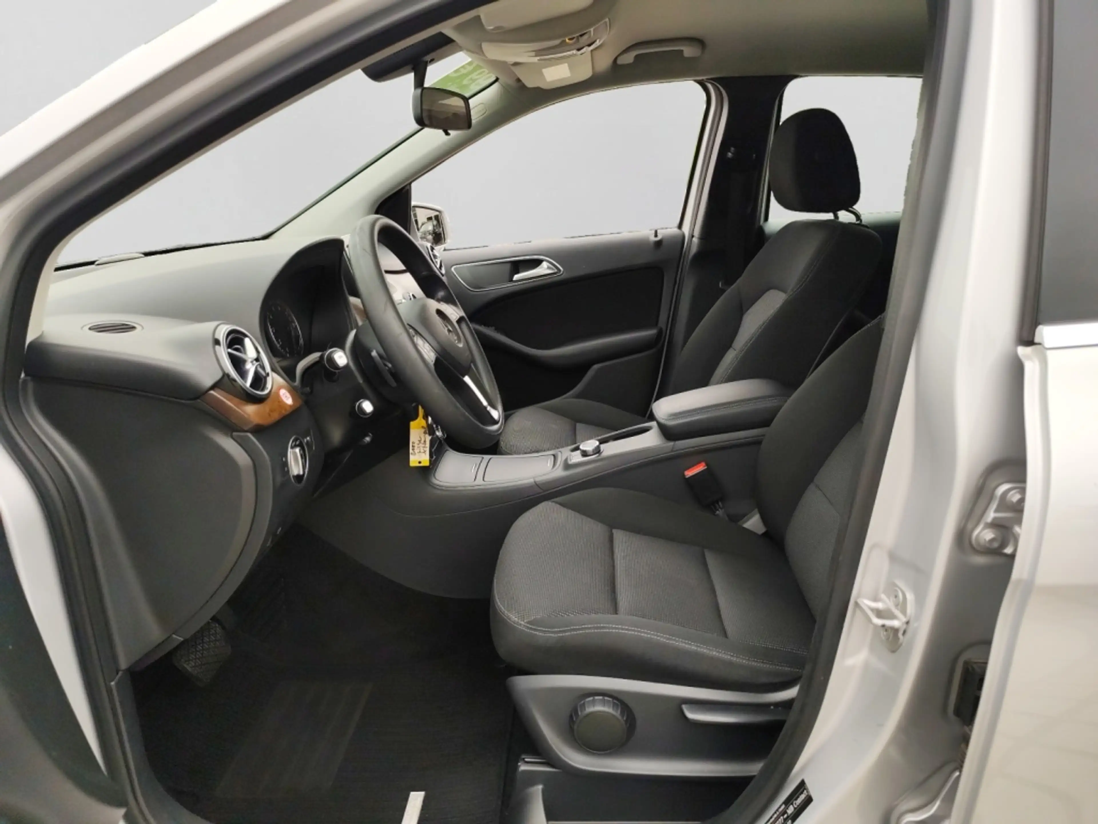 Mercedes-Benz B 180 SHZ|TEMP|AHK|KLIMA|PTS — photo 10