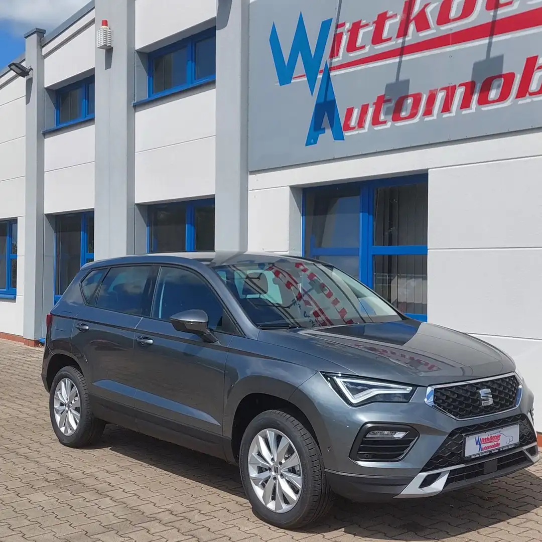 SEAT Ateca Style 1,5 TSI Style Ahk,Kamera,el.Heckkl. Gris - 2