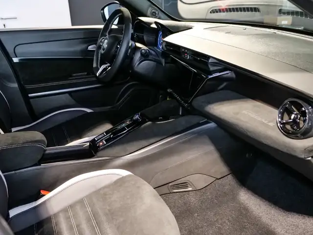 Alfa Romeo Junior view 13