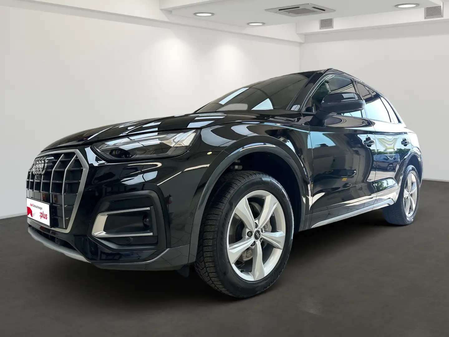 Audi Q5 45 TFSI quattro advanced *AHK*PANO*MATRIX*NAVI* Schwarz - 2