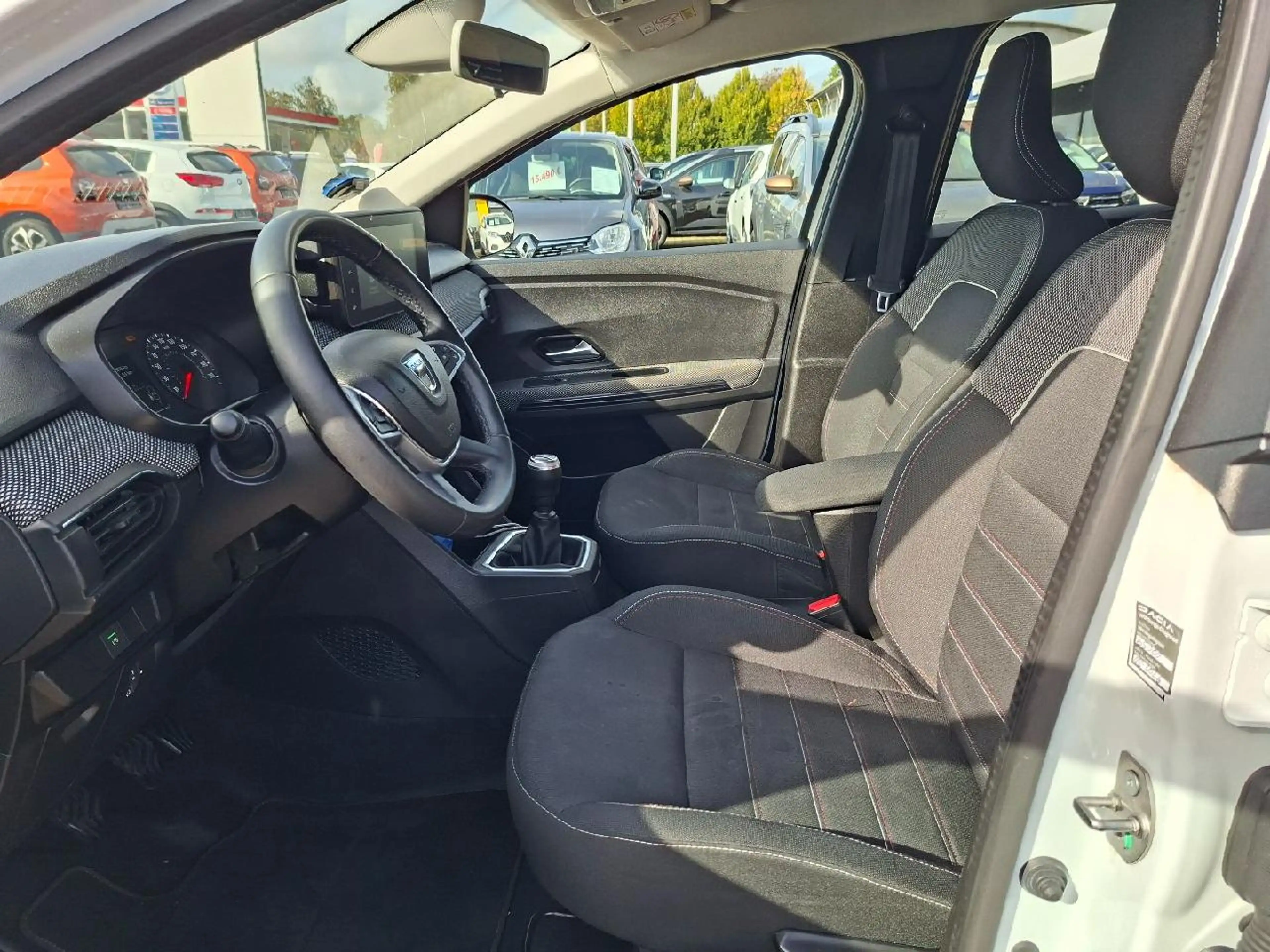 Dacia Jogger Extreme+*7-Sitzer*LED*DAB*Navi*Kamera*BlindSpot — photo 8