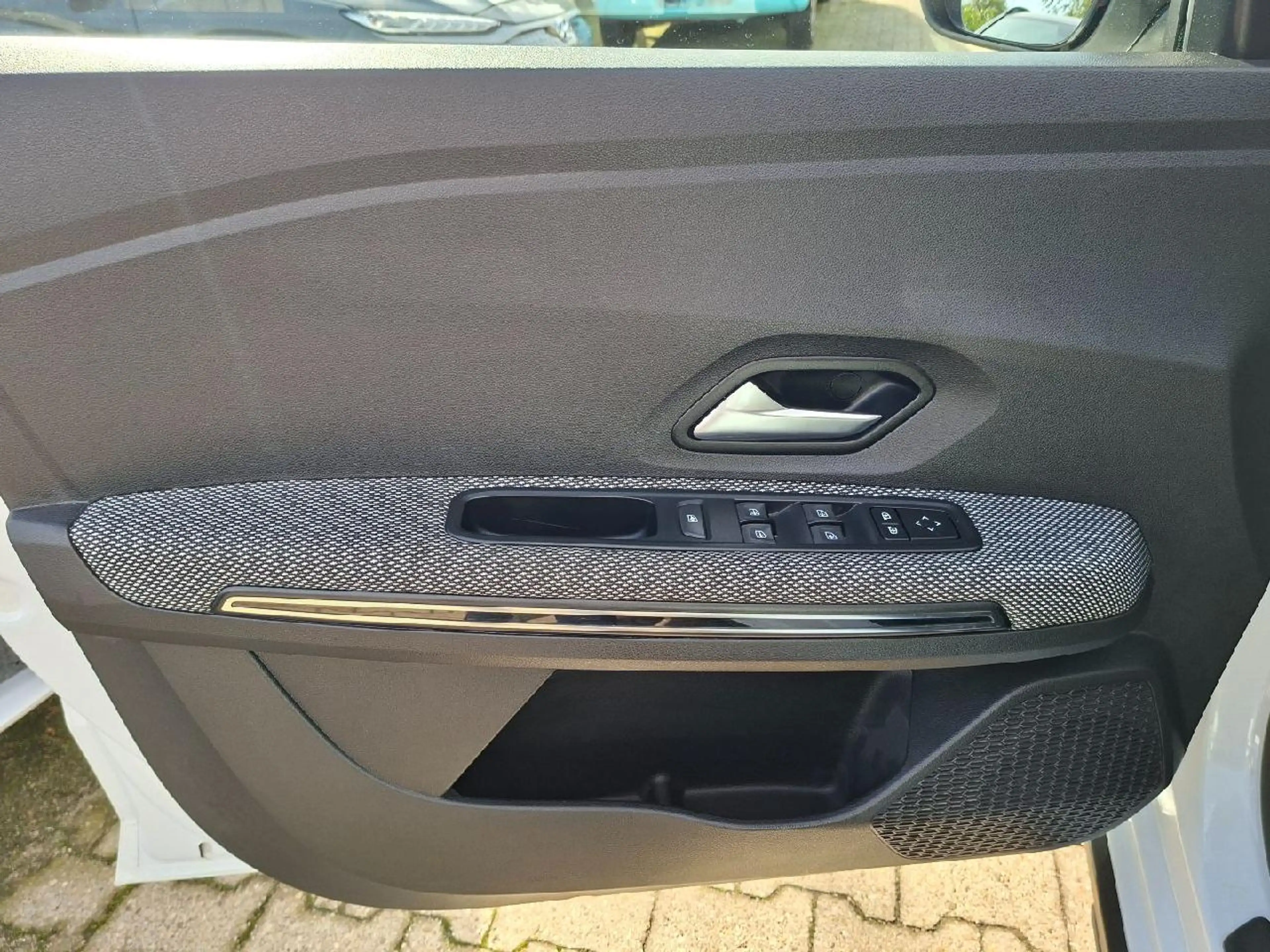 Dacia Jogger Extreme+*7-Sitzer*LED*DAB*Navi*Kamera*BlindSpot — photo 7