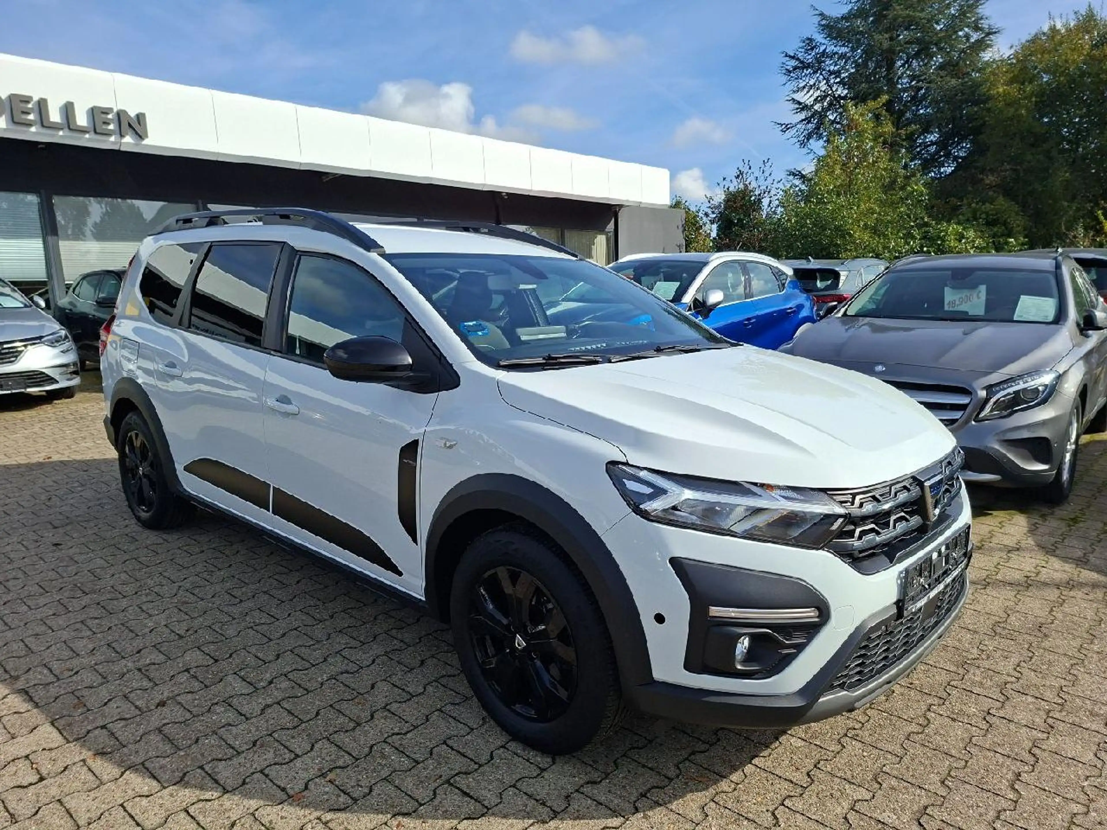 Dacia Jogger Extreme+*7-Sitzer*LED*DAB*Navi*Kamera*BlindSpot — photo 2
