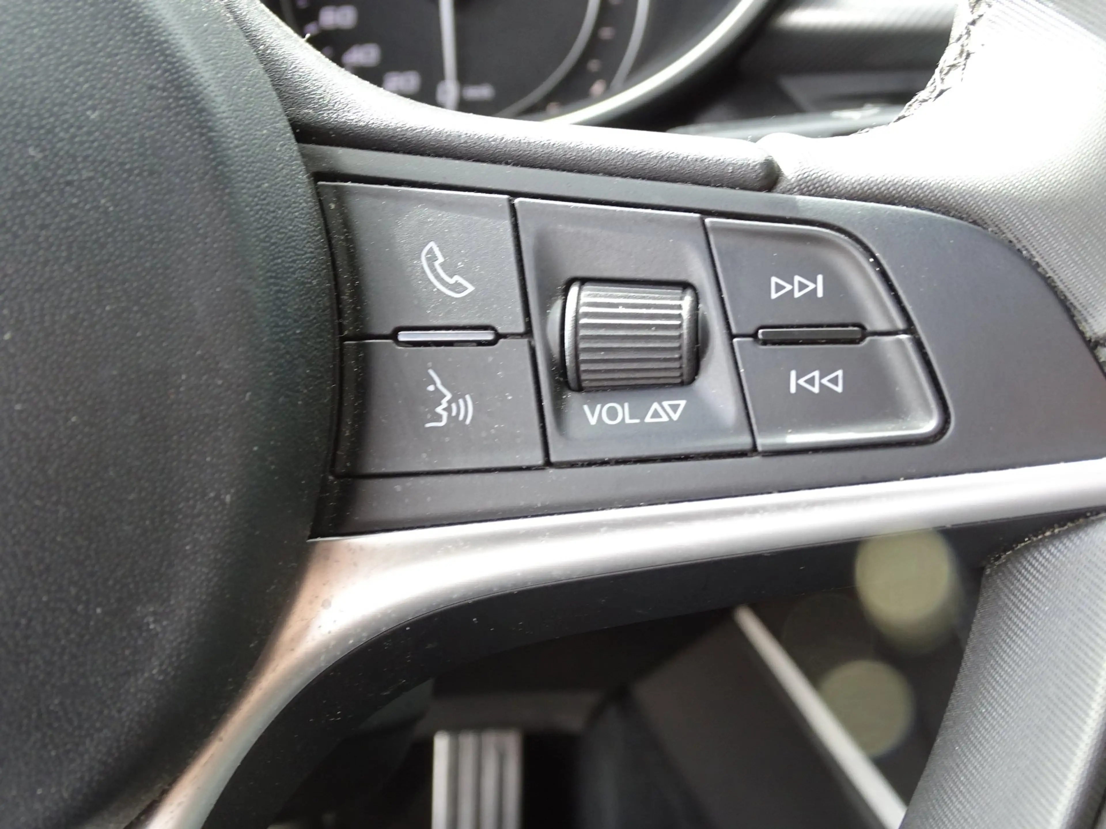 Alfa Romeo Stelvio 2.0 T AWD Super Veloce — photo 17