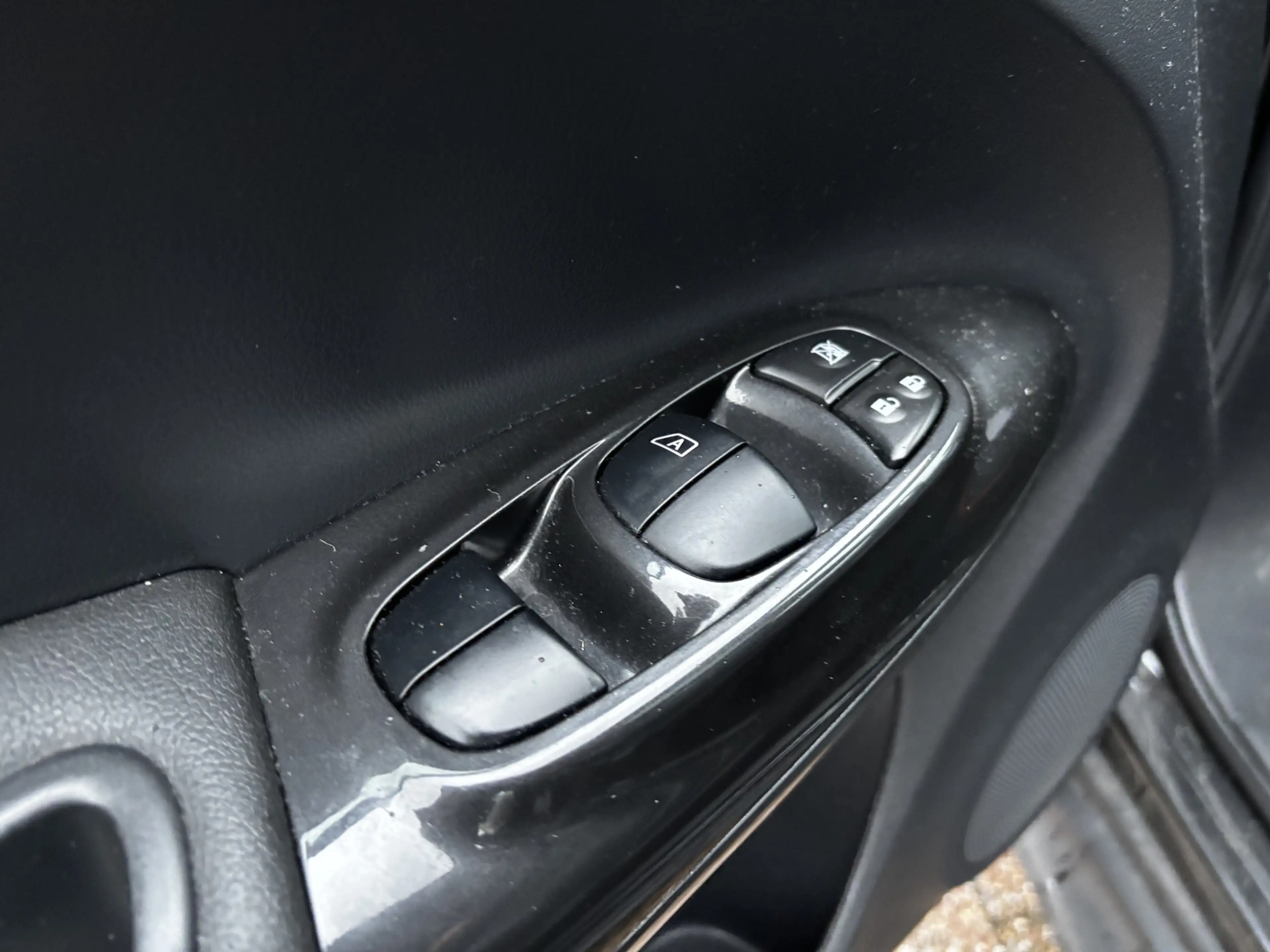 Nissan Juke 1.6 Tekna — photo 12