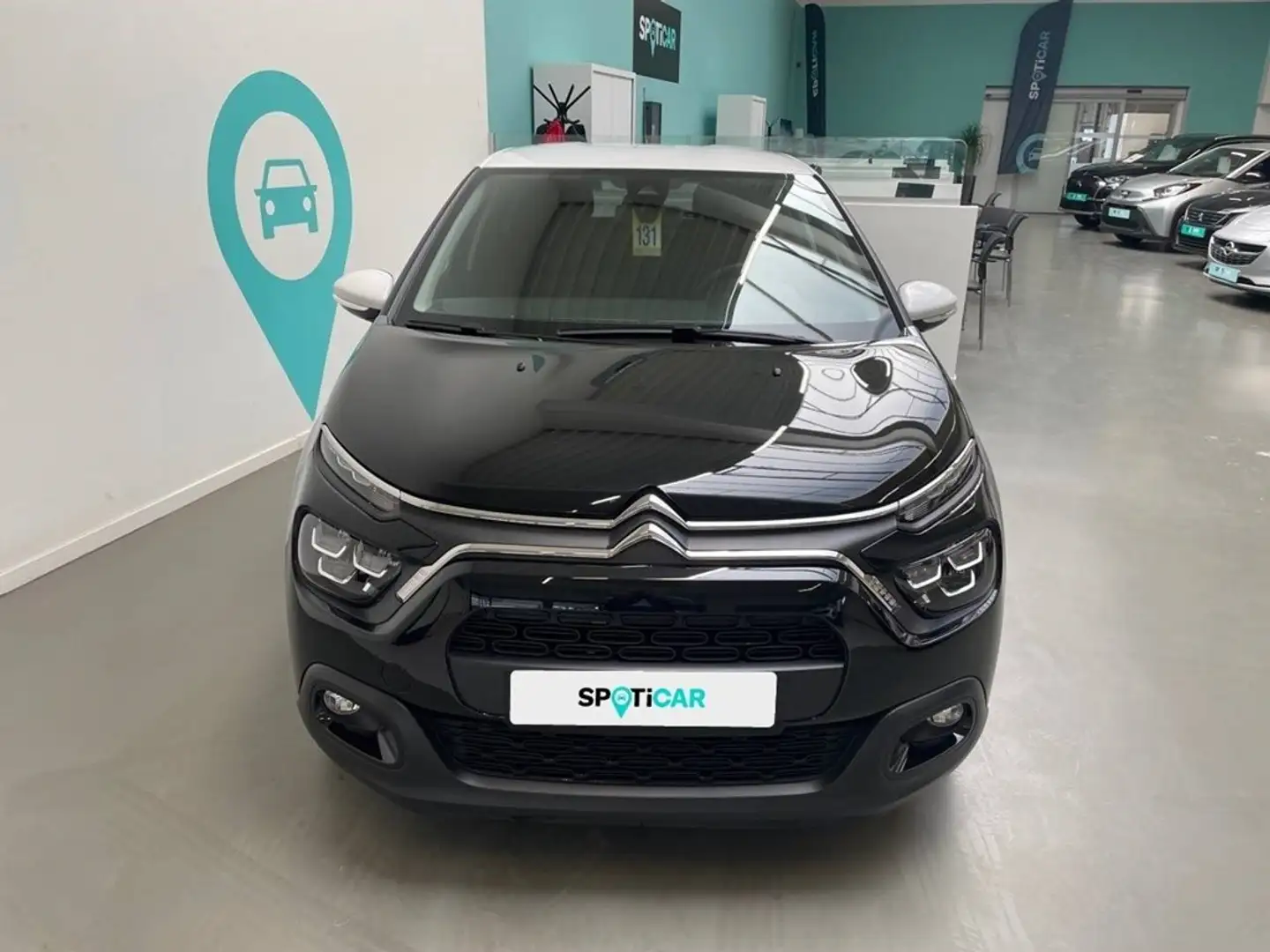 Citroen C3 1.2 PureTech 83 S&S MAN Shine Grijs - 2